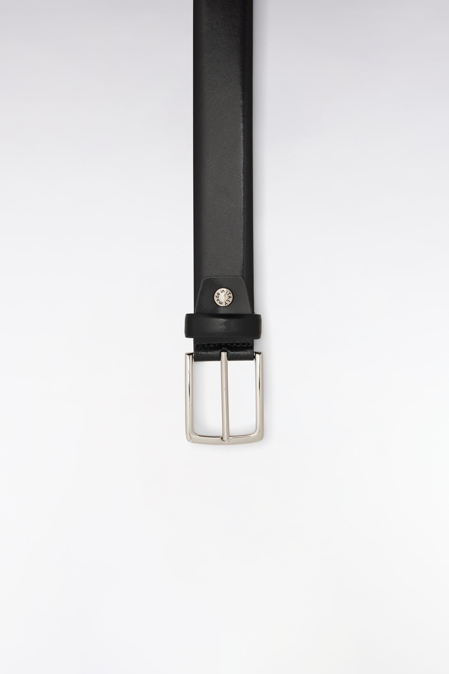 Black smooth leather belt
