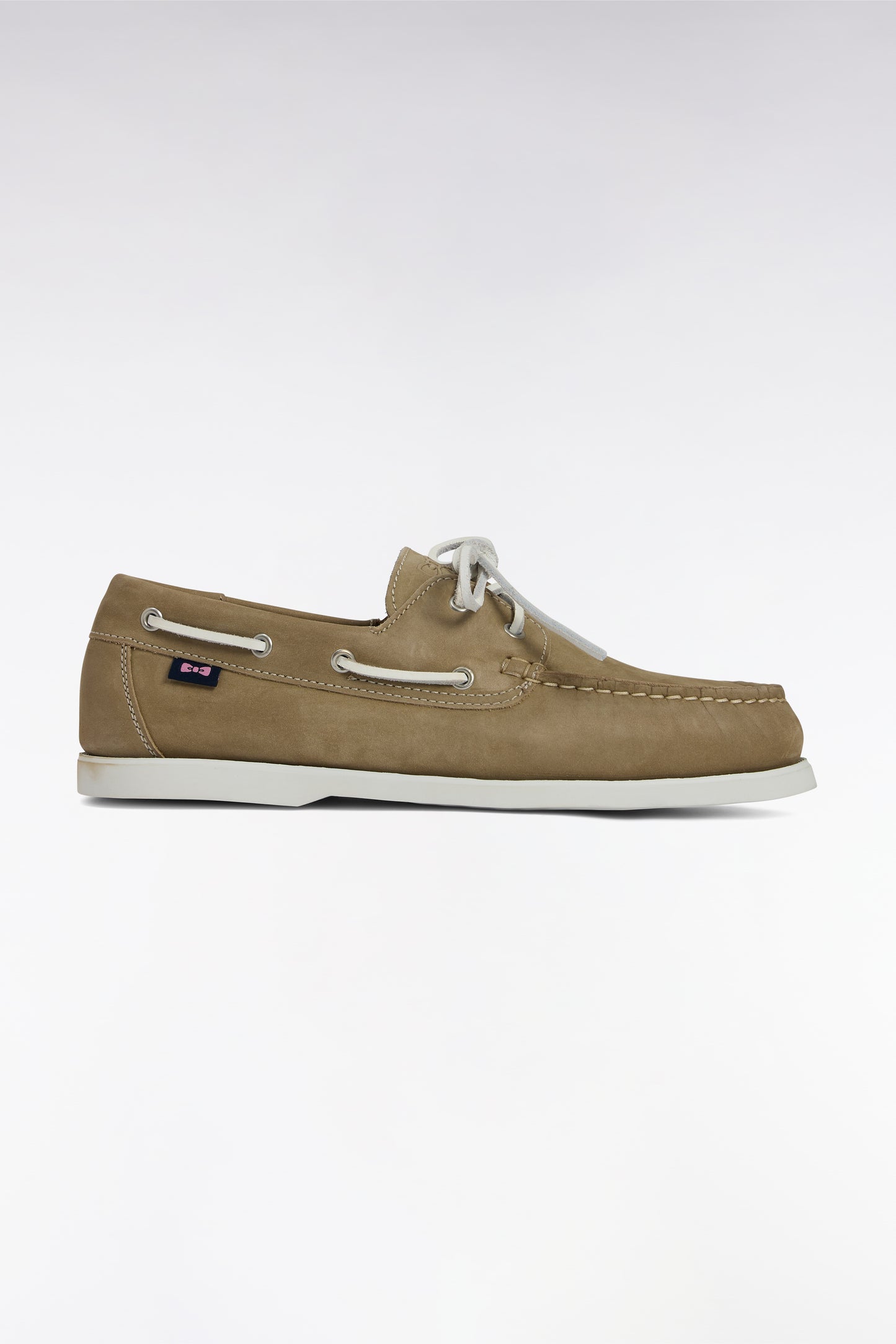 Mocassins bateau en cuir suédé camel