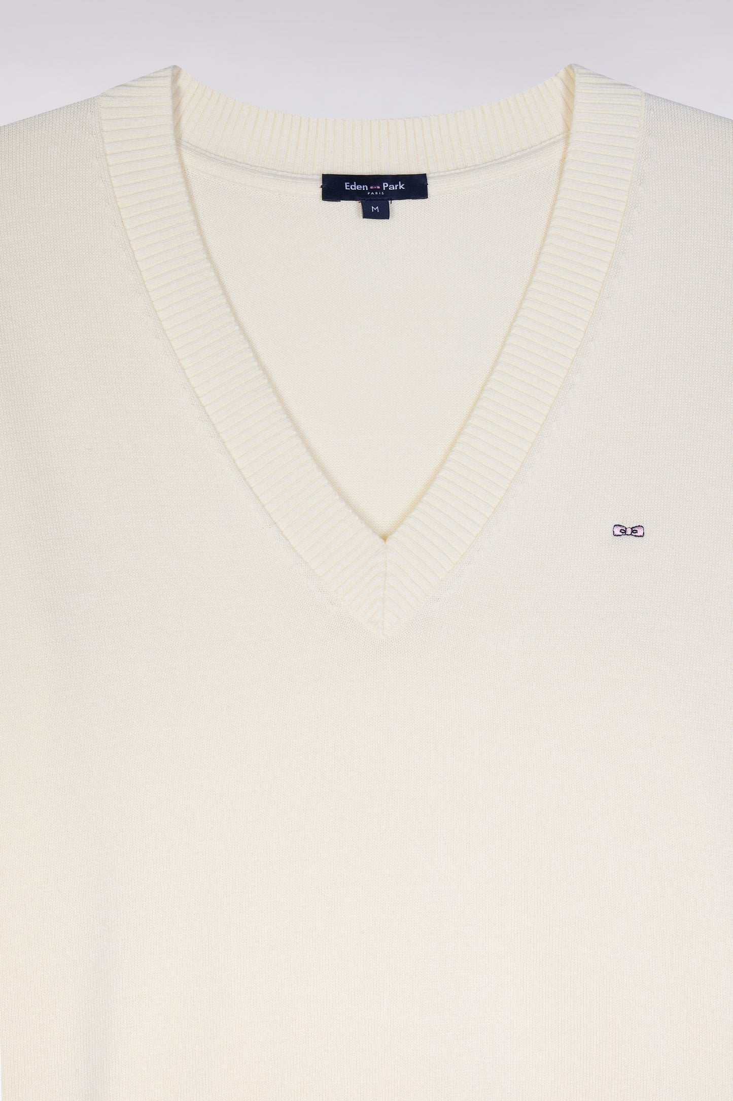 Relaxed-fit beige cotton V-neck jumper