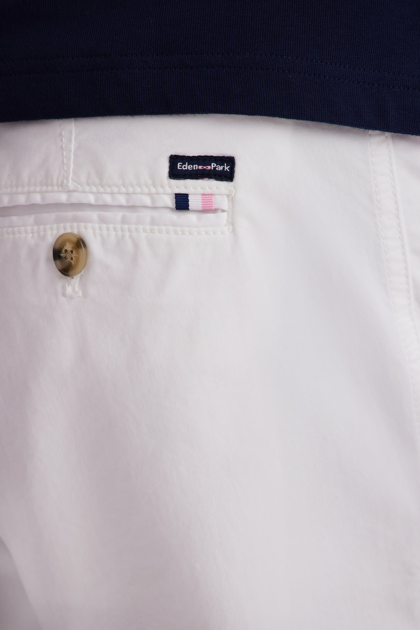 White straight-cut stretch cotton chino Bermuda shorts