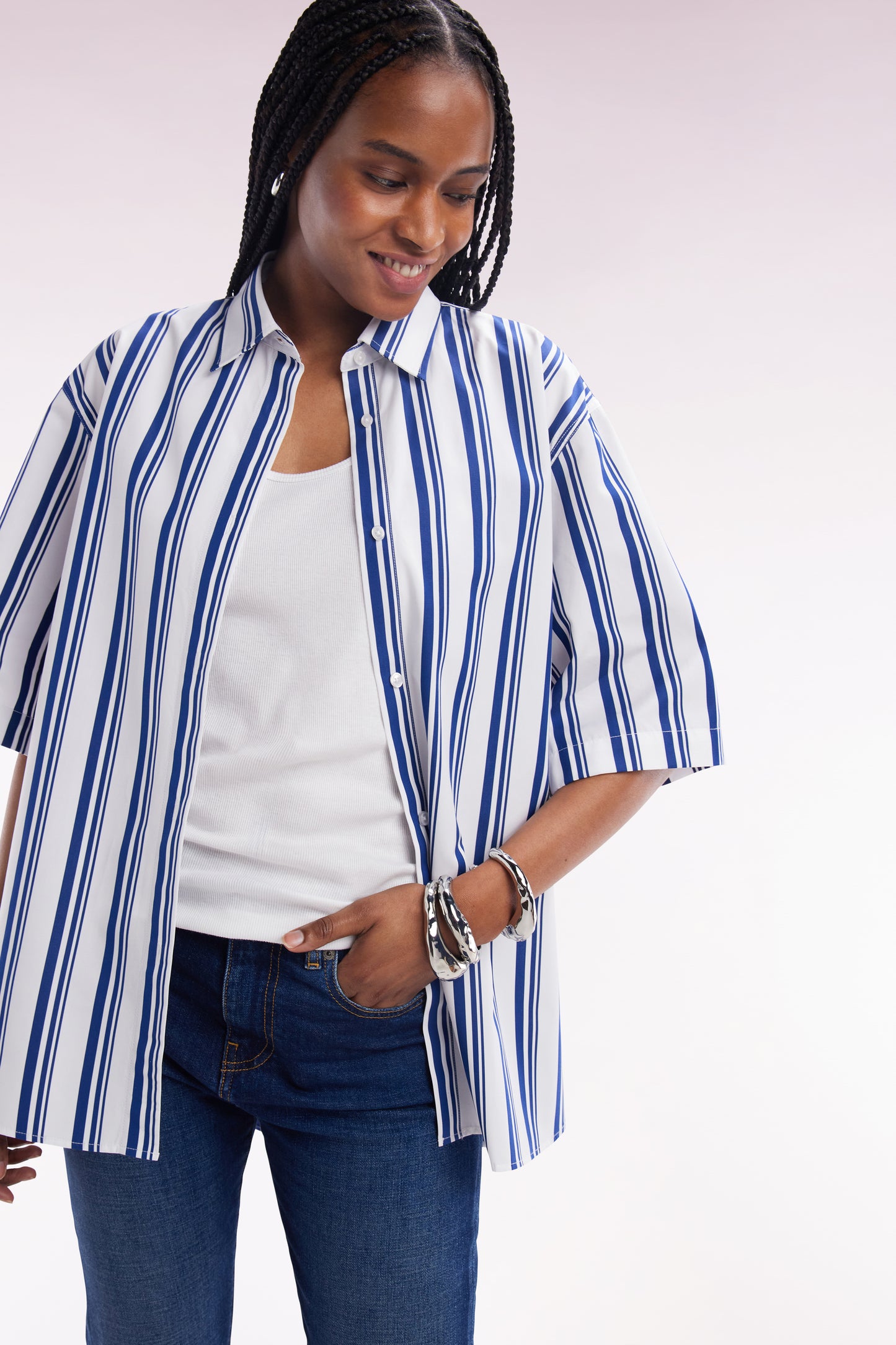 Oversized short-sleeved striped shirt in navy and white cotton