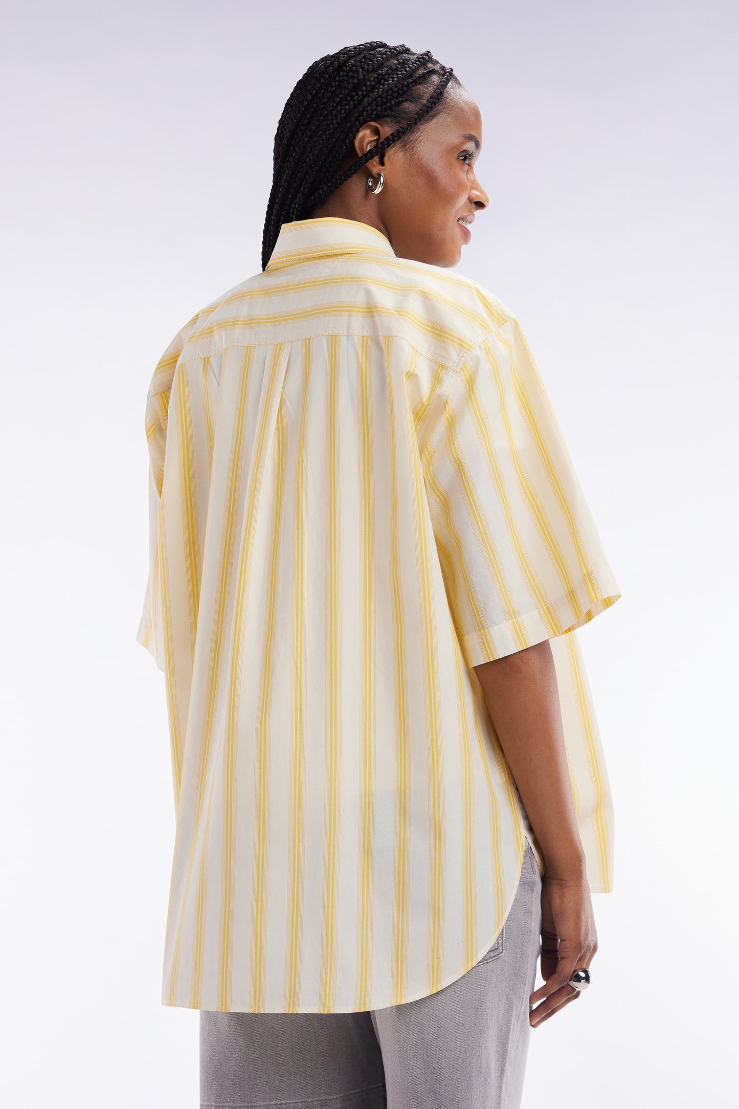 Oversized striped short-sleeved shirt in yellow and white cotton