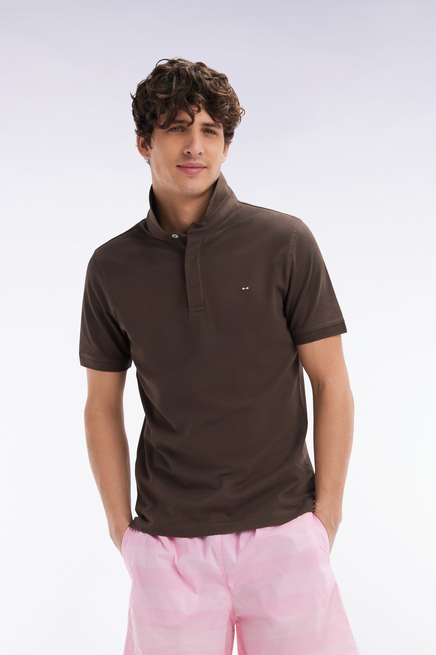 Slim-fit short-sleeved polo shirt in brown stretch cotton piqué