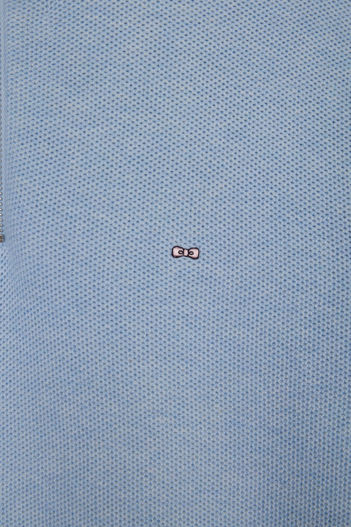 Straight-fit sky blue honeycomb cotton trucker collar jumper
