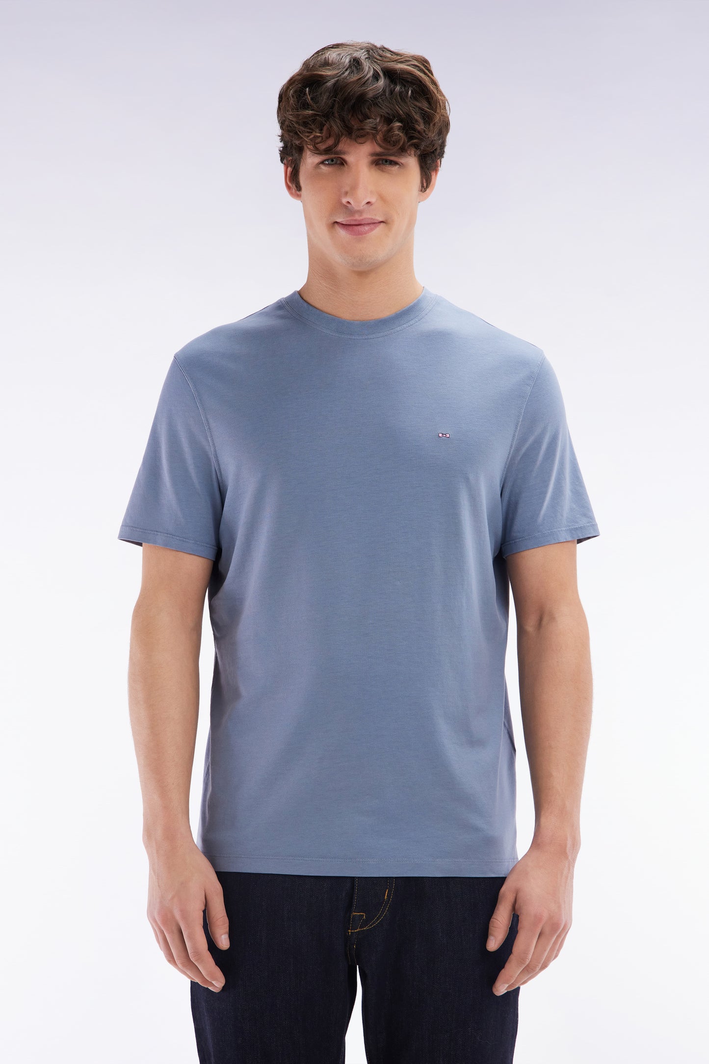 Straight-fit grey short-sleeved T-shirt