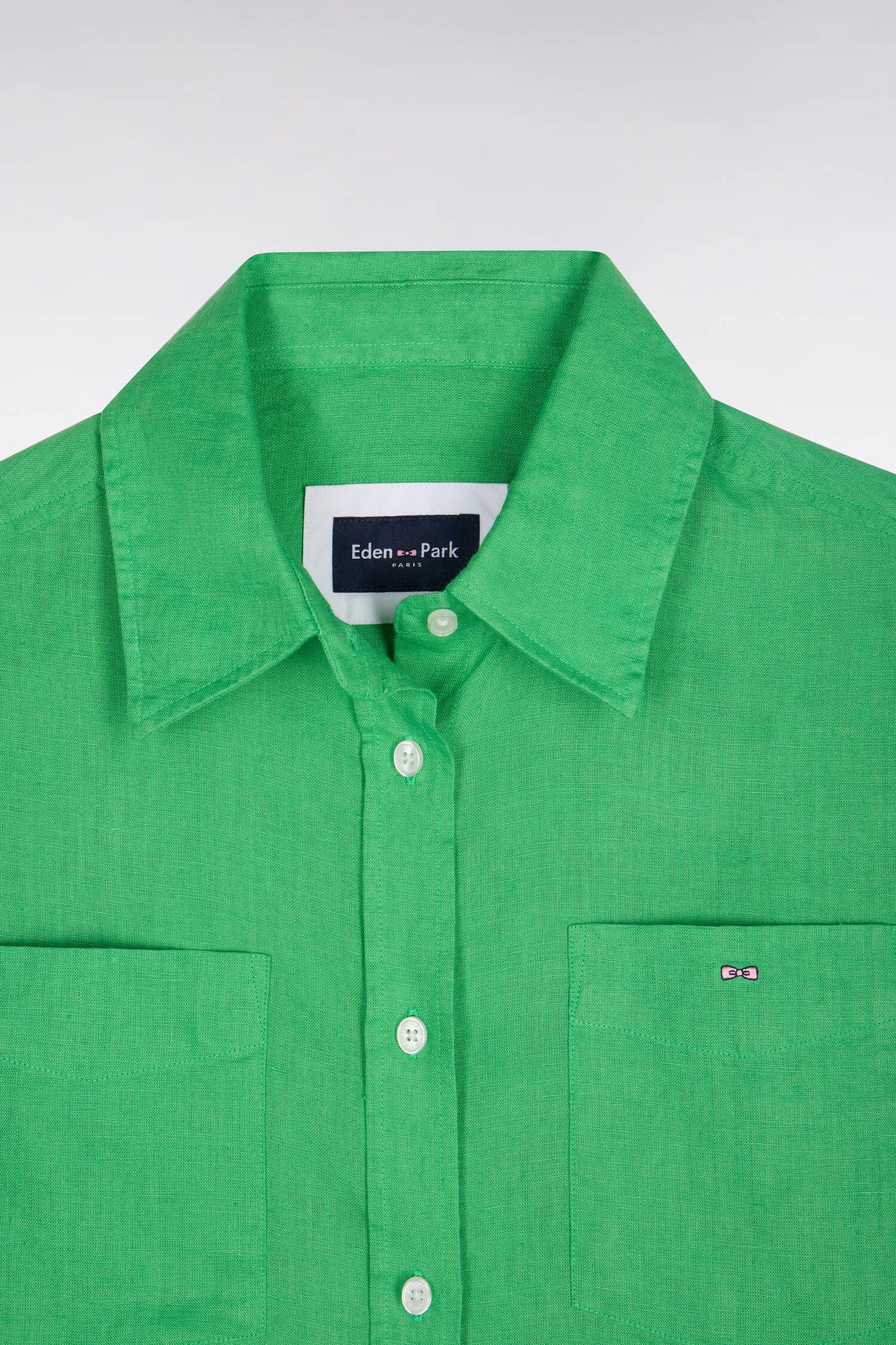 Green linen shirt with patch pockets