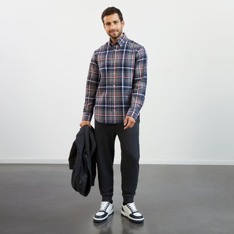 Red shirt with a chequered pattern - Image 1