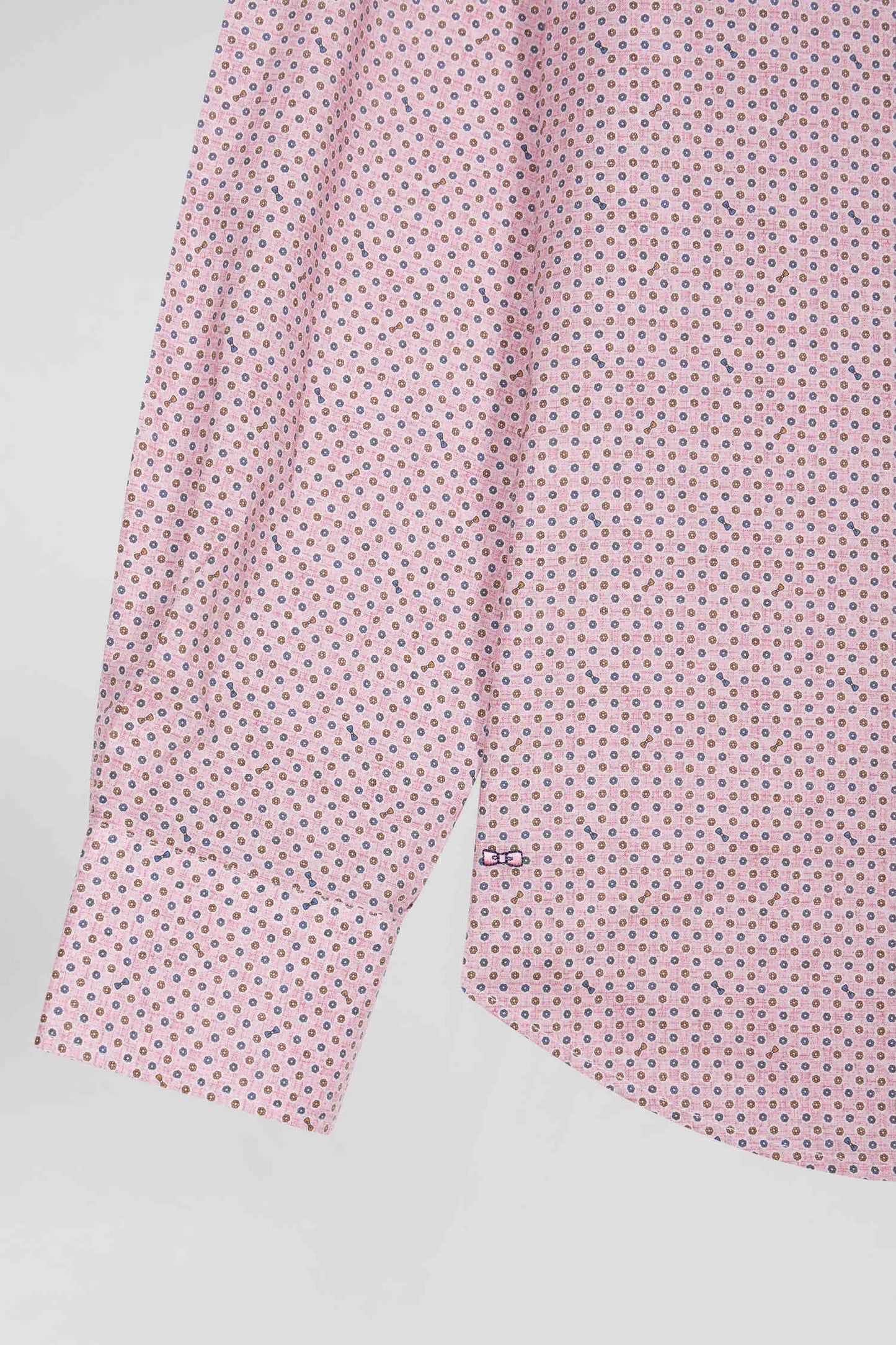 Slim pink cotton shirt