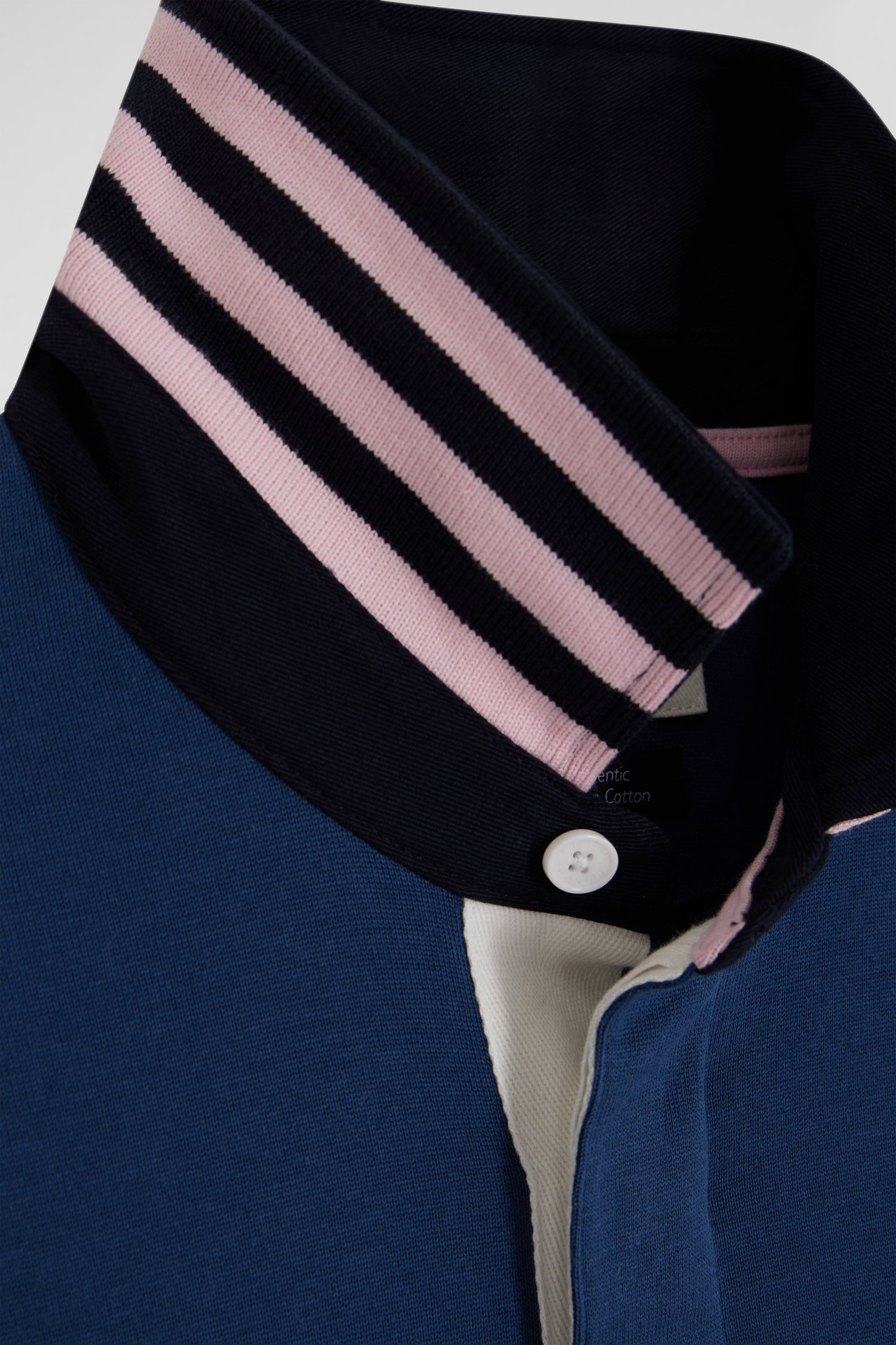 Regular dark blue cotton rugby shirt with contrasted collar