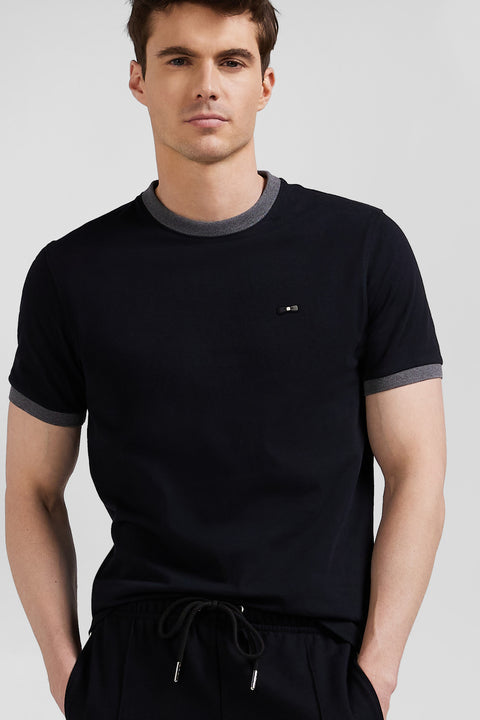 Regular black short-sleeved cotton T-shirt with back embroidery - Image 3