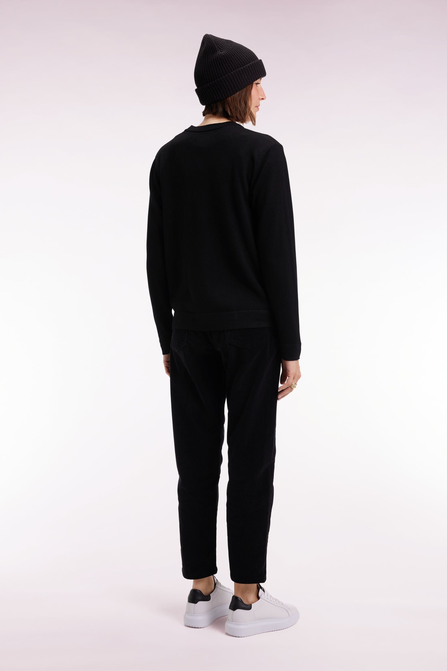 Pantalon 5 poches en velours côtelé noir