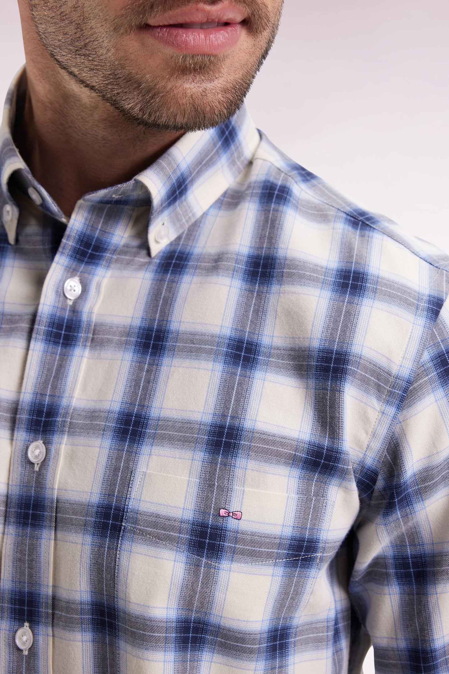 Chemise à carreaux en coton ciel coupe droite