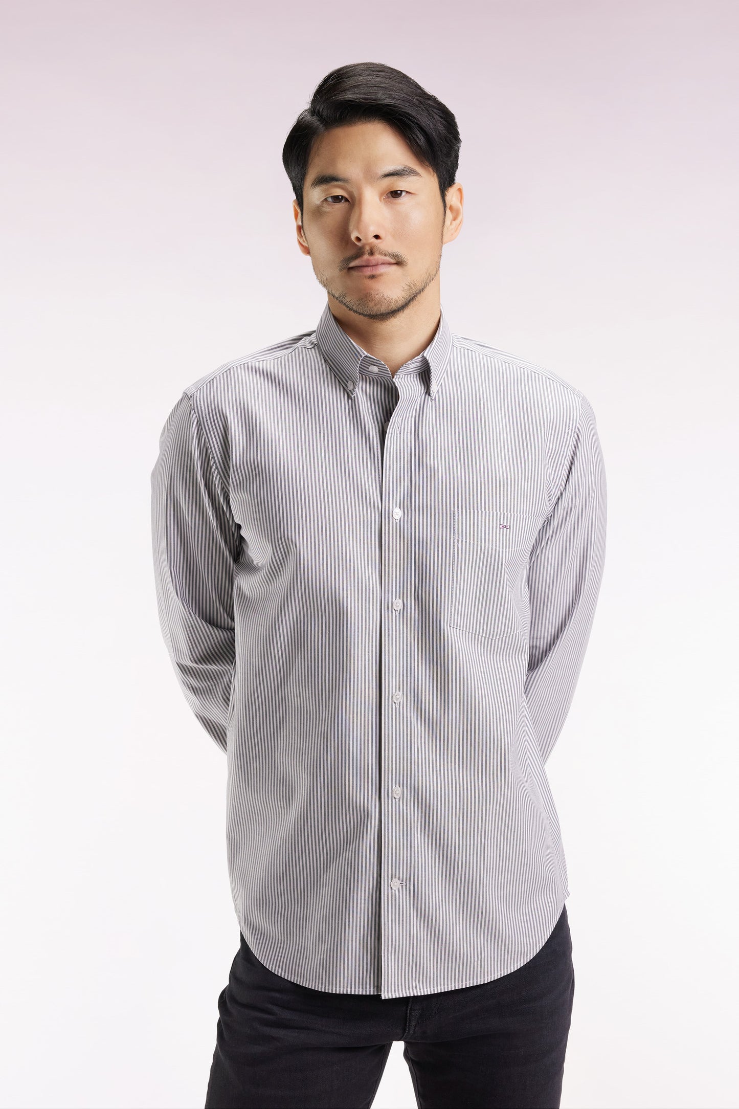 Chemise rayée en coton marine coupe droite