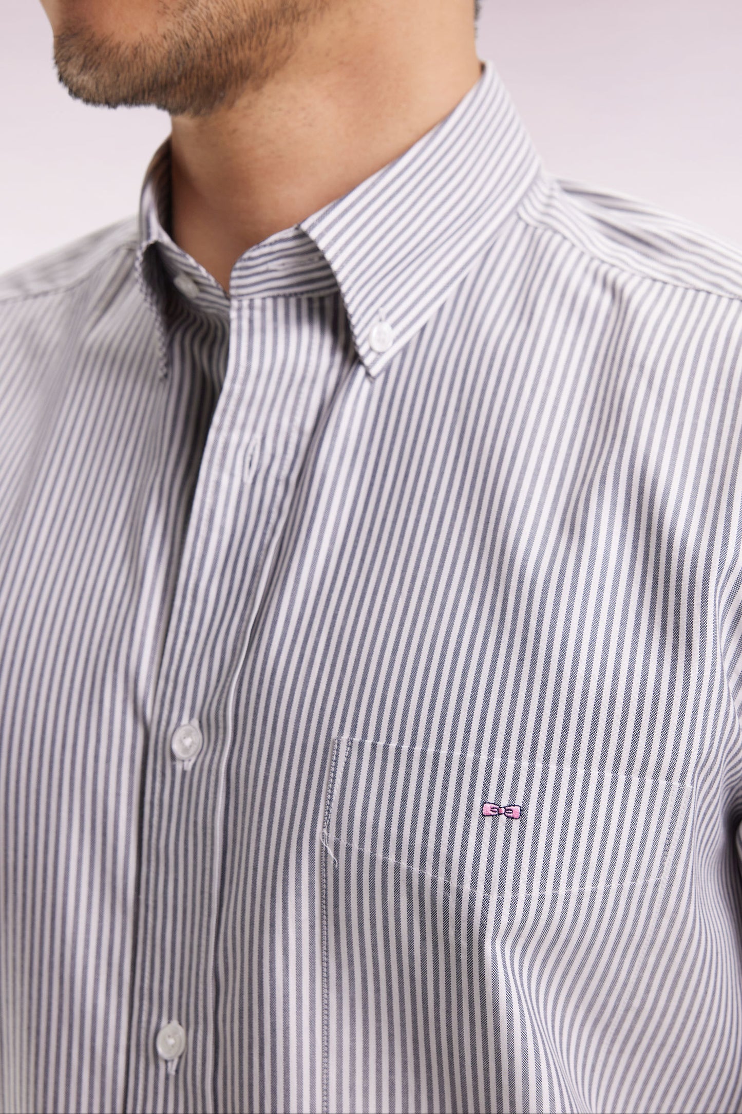 Chemise rayée en coton marine coupe droite