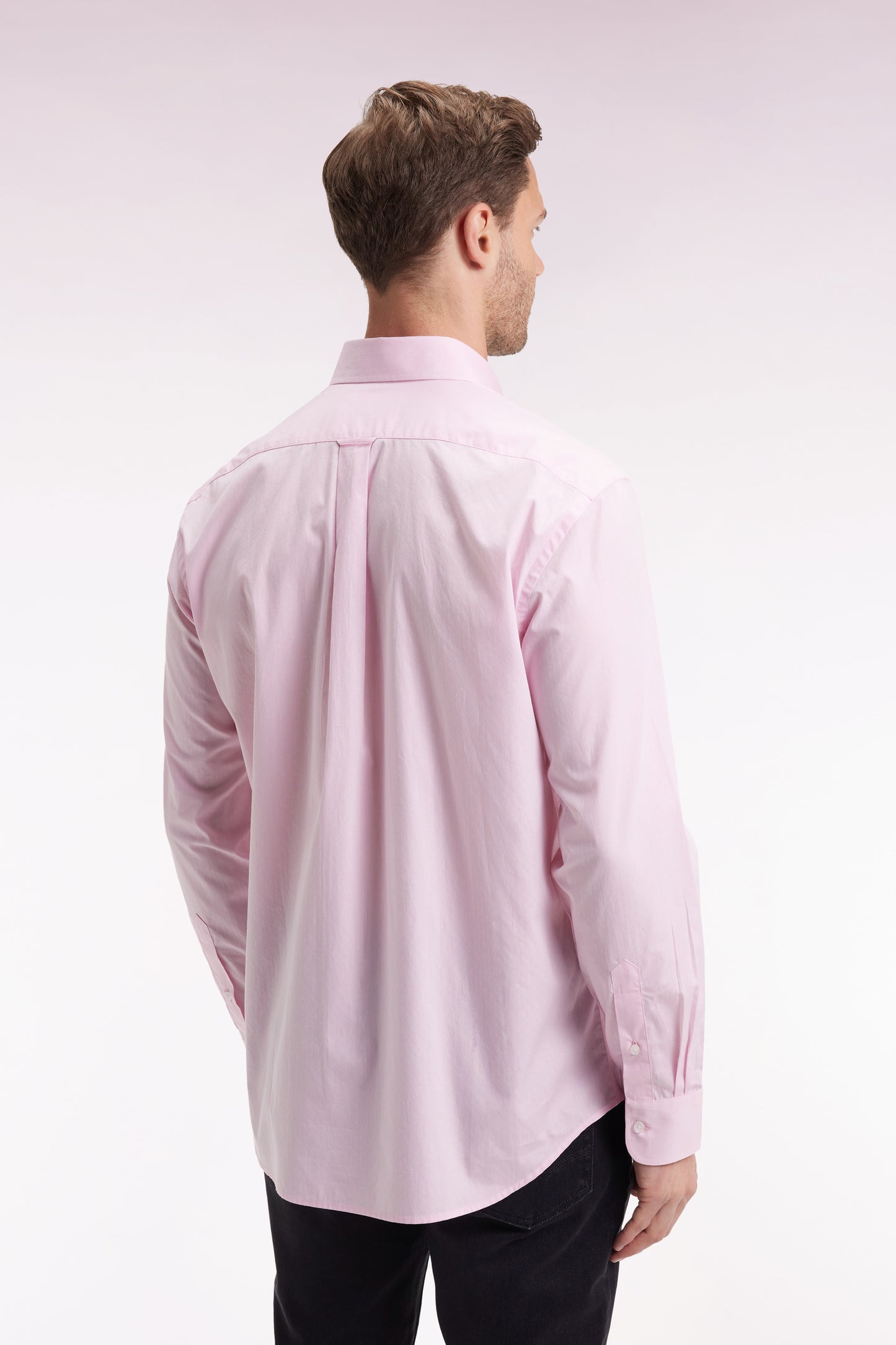 Chemise en coton rose à micro-motifs jacquard coupe droite