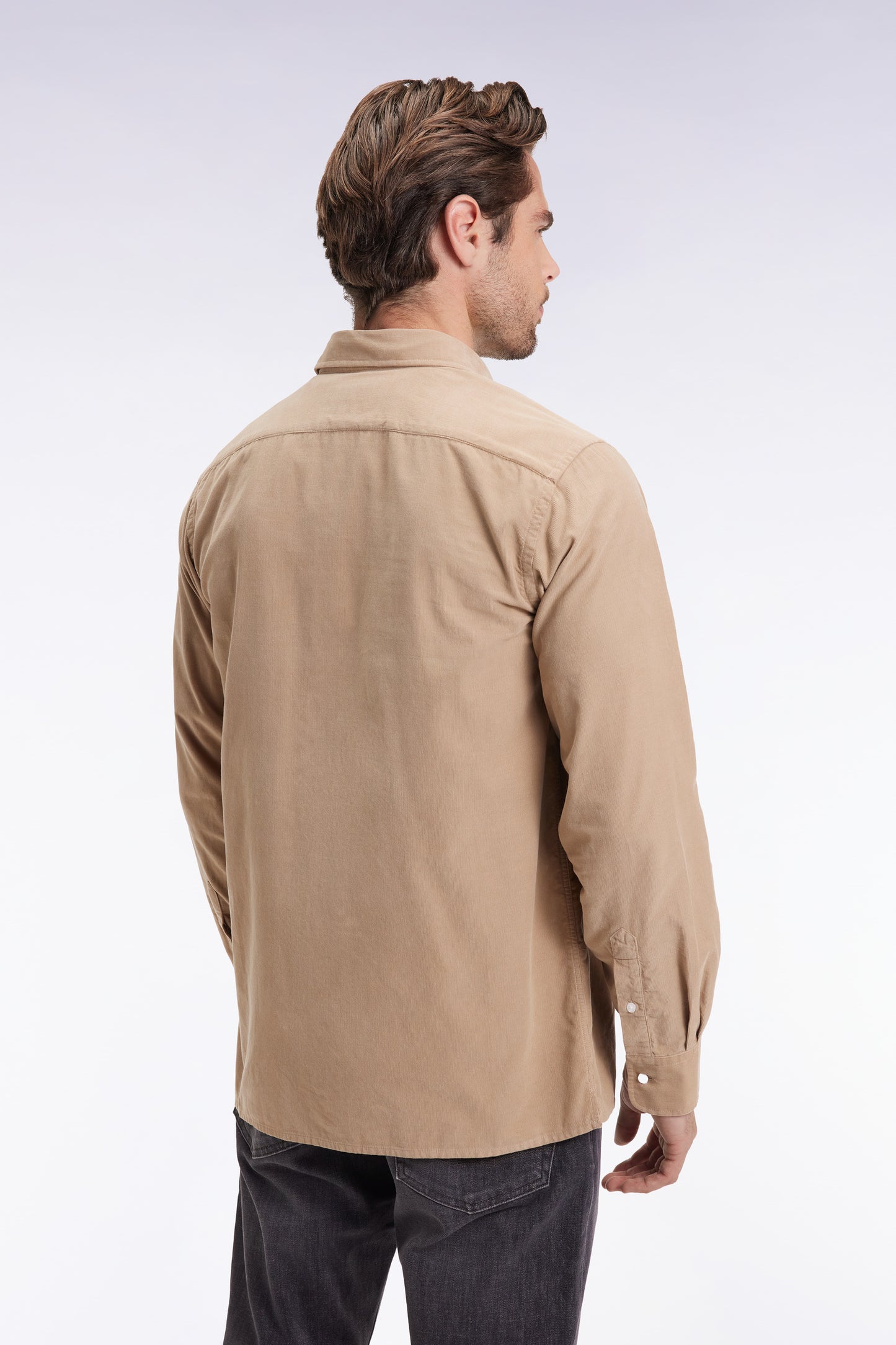 Beige straight-cut velvet shirt