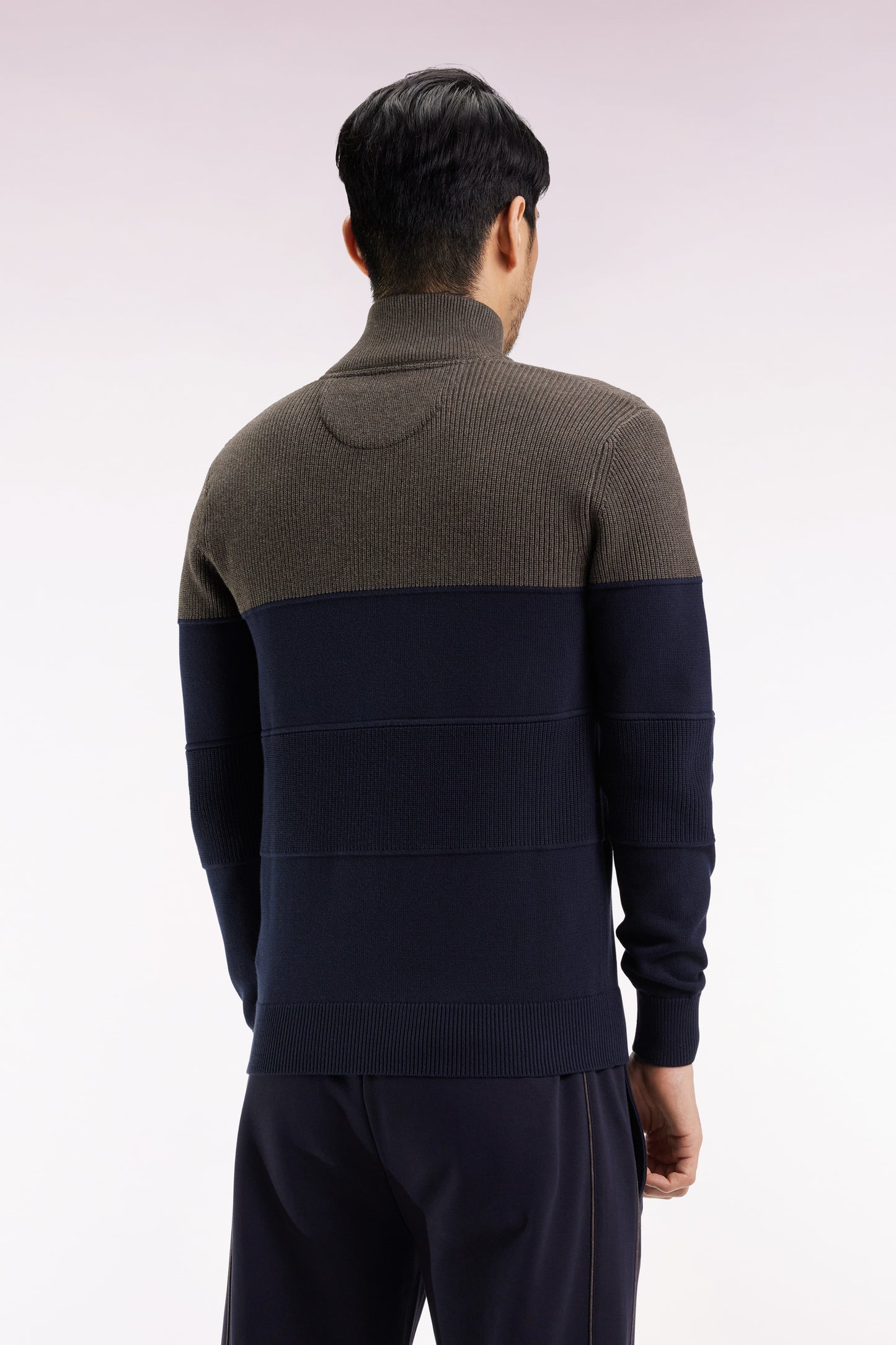 Zipped cardigan in two-tone navy and brown cotton, straight cut