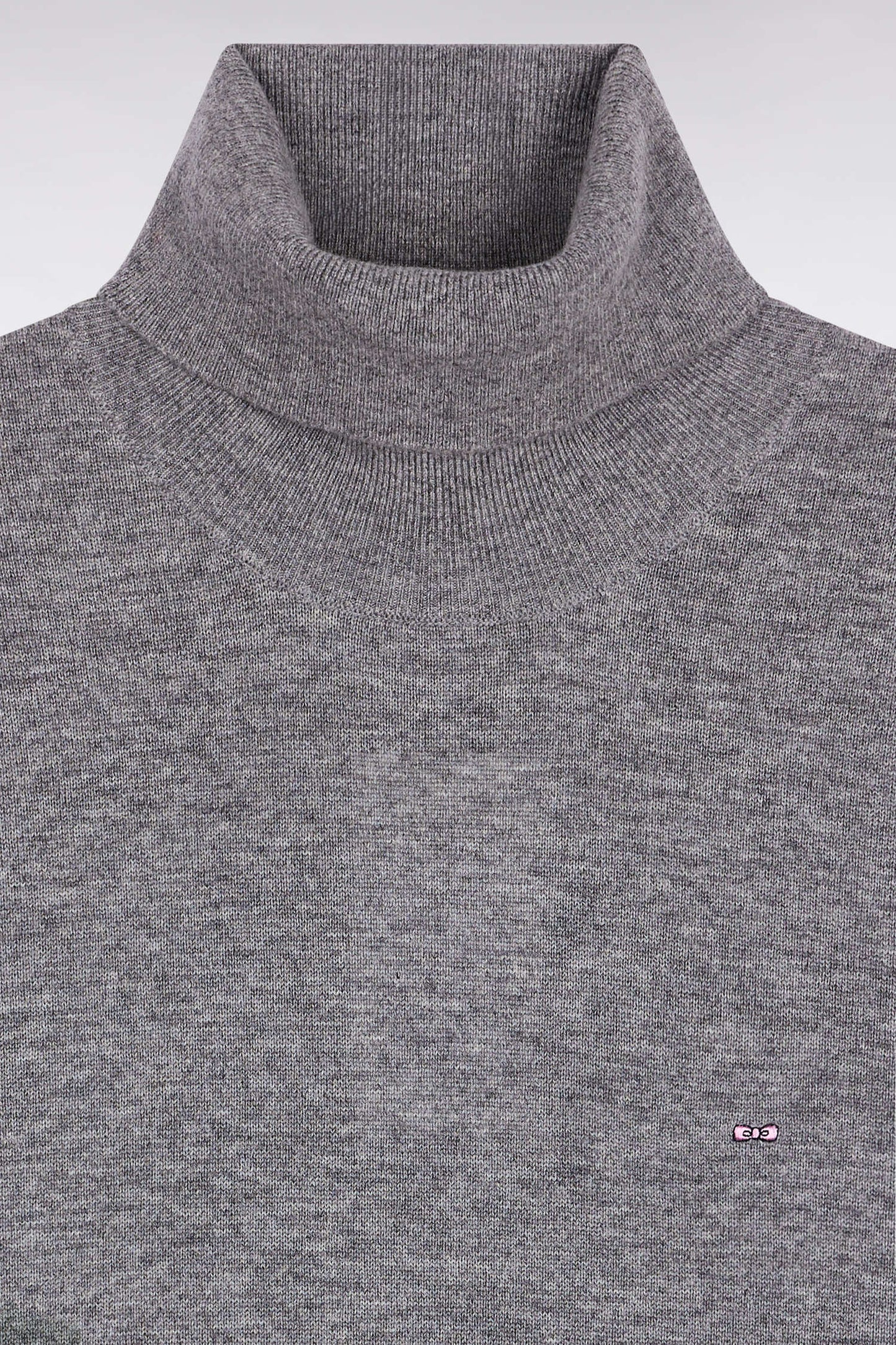 Grey virgin wool and cashmere turtleneck sweater