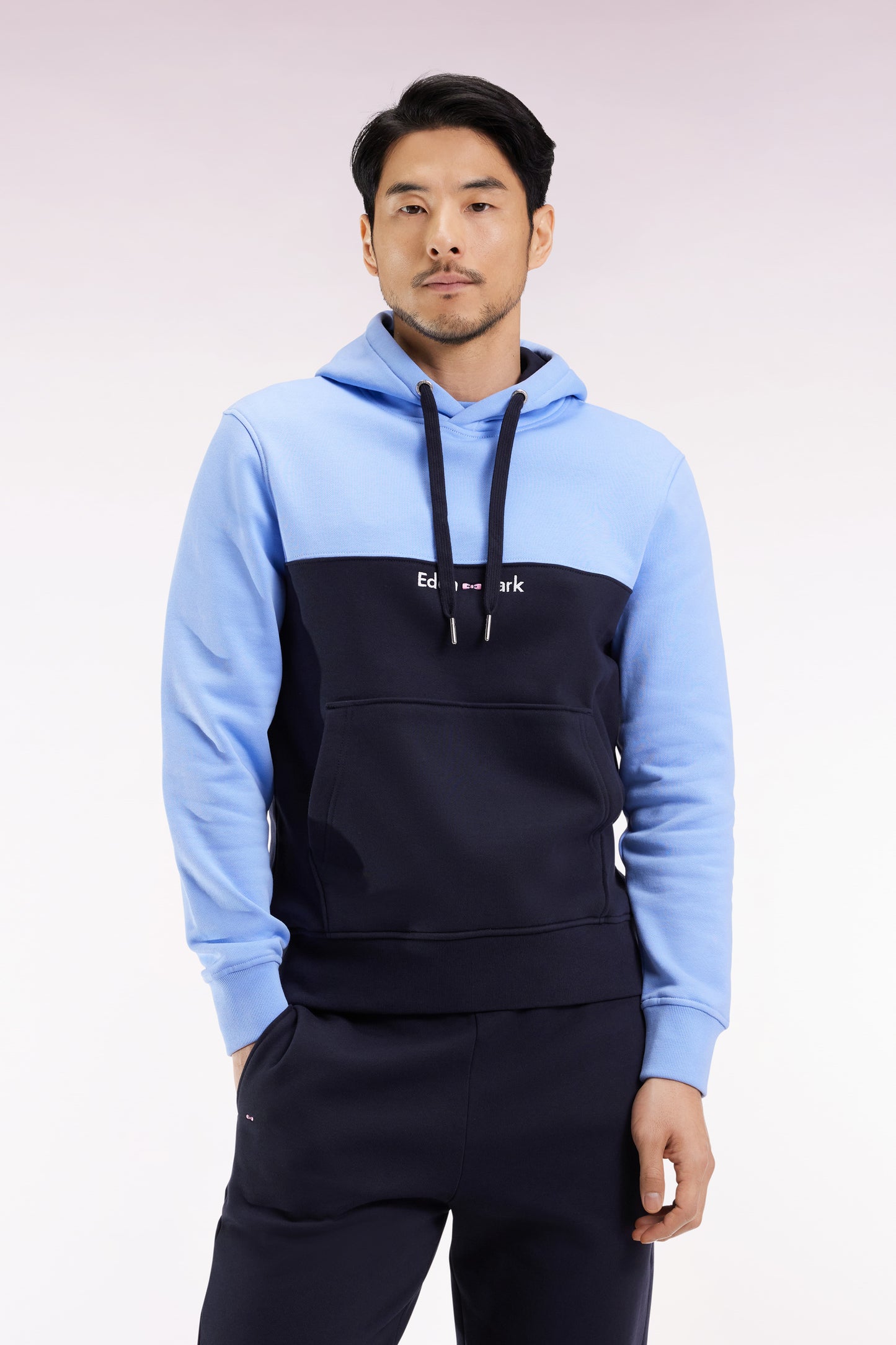 Two-tone pink hooded sweatshirt, straight cut