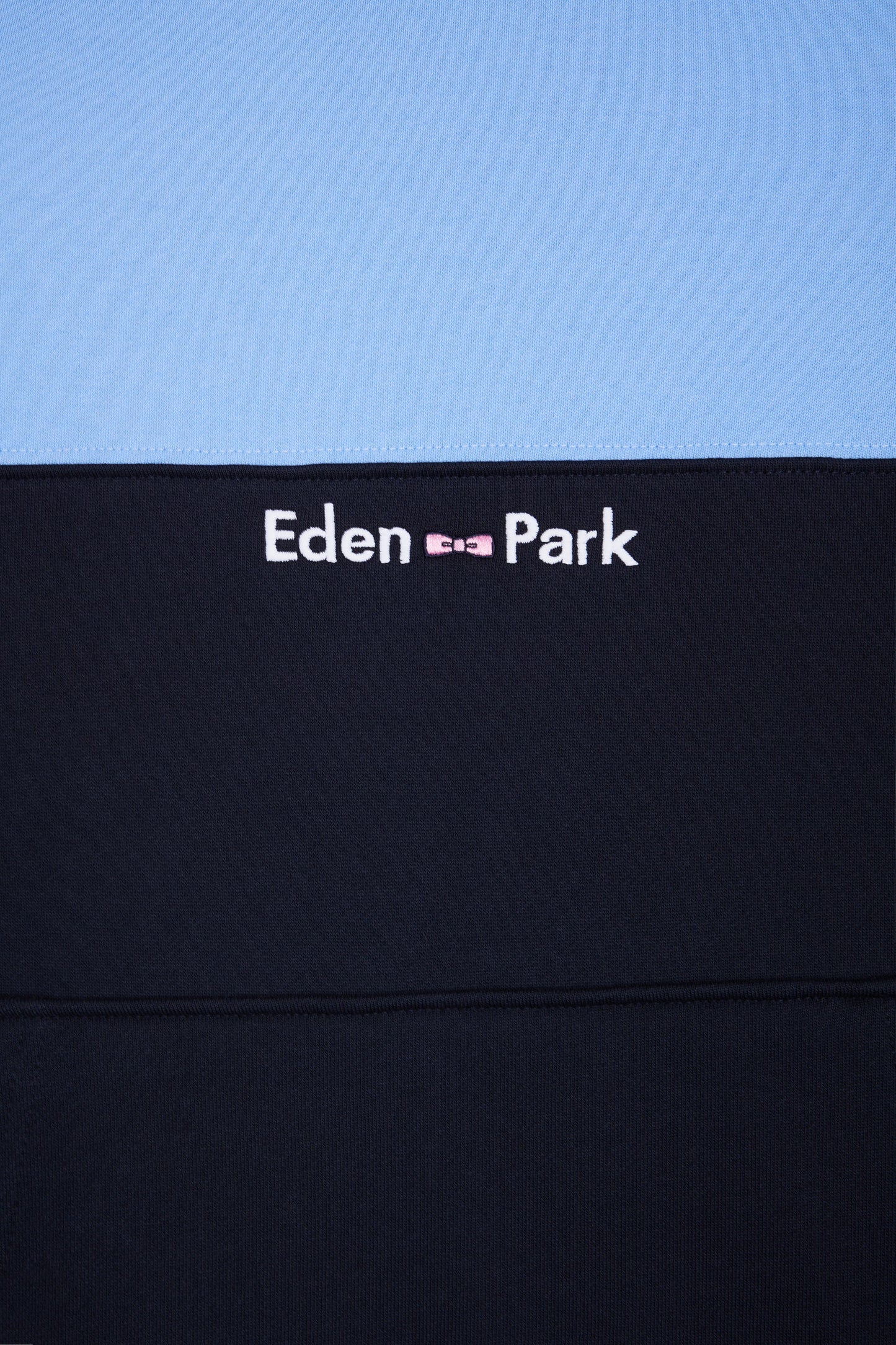 Two-tone pink hooded sweatshirt, straight cut