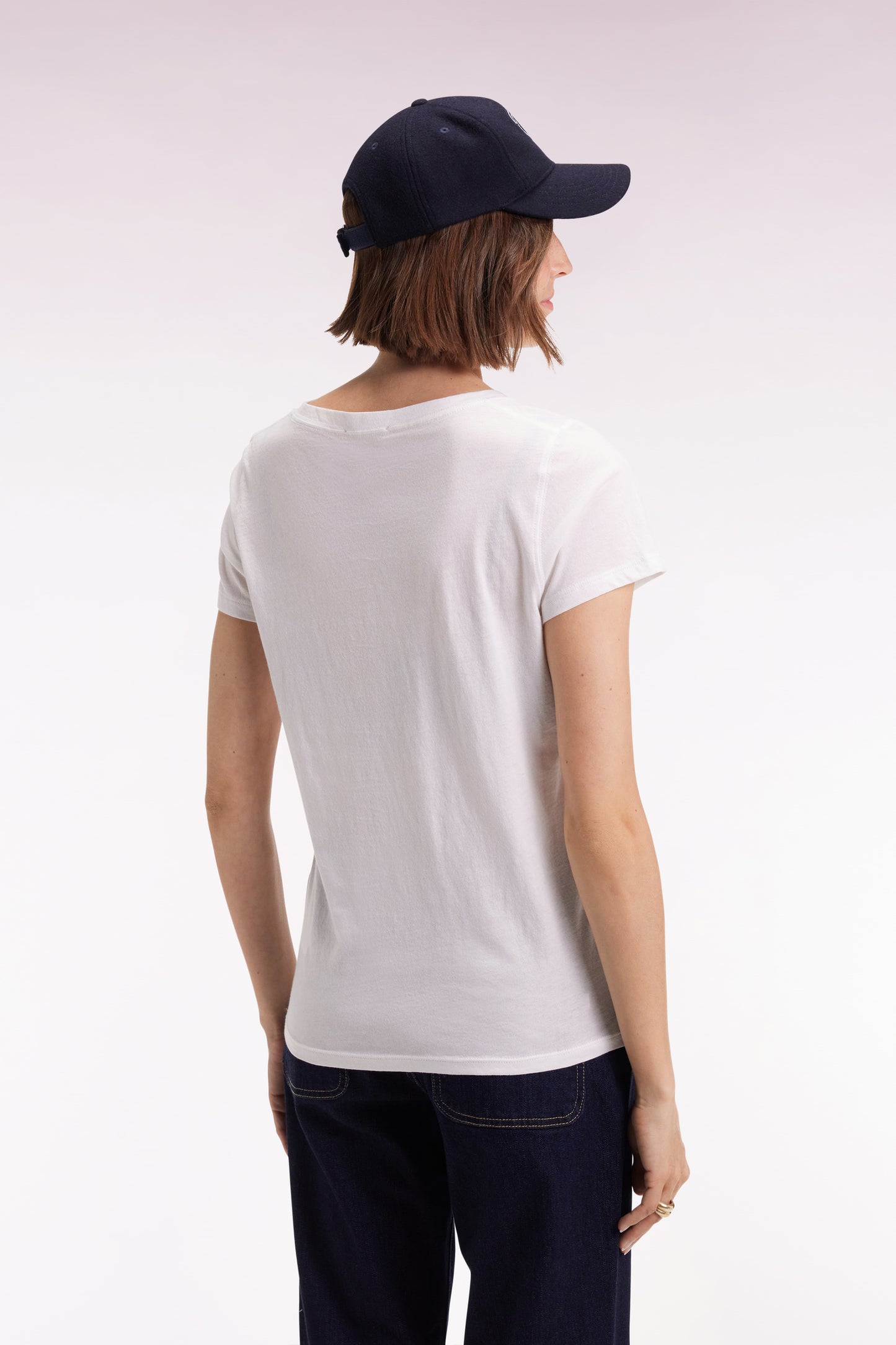 Short-sleeved V-neck T-shirt in white Pima cotton