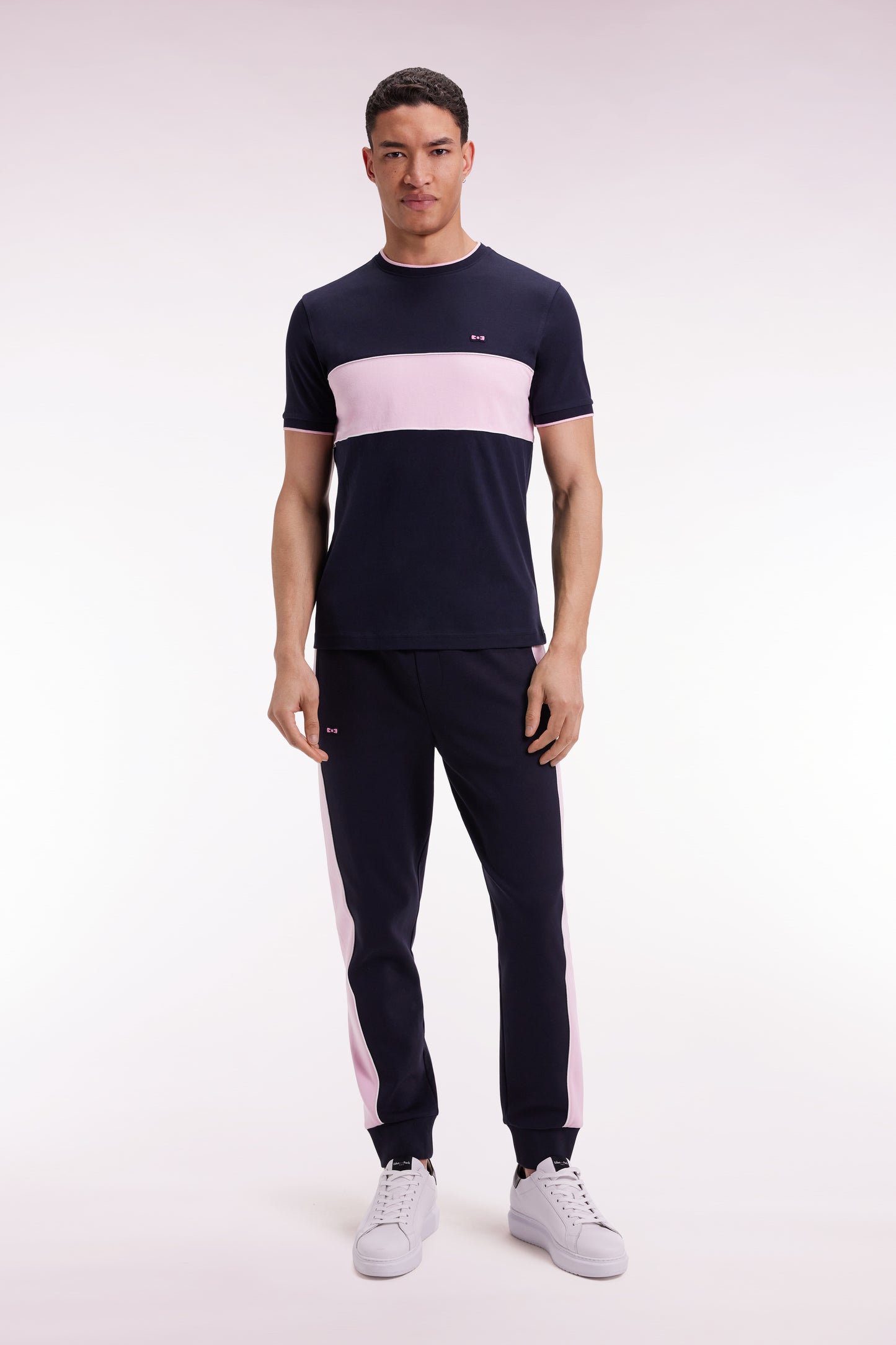 Two-tone short-sleeved T-shirt in navy and pink cotton