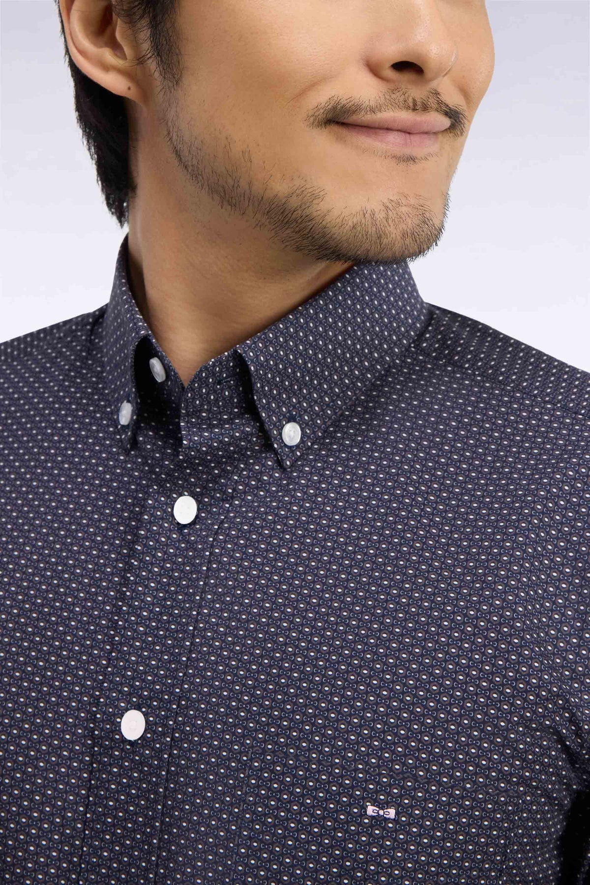 Gray cotton shirt with micro-patterned straight cut