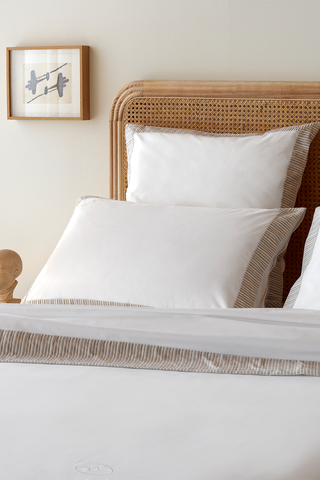 2 rectangular pillowcases white and beige - Oval bubble