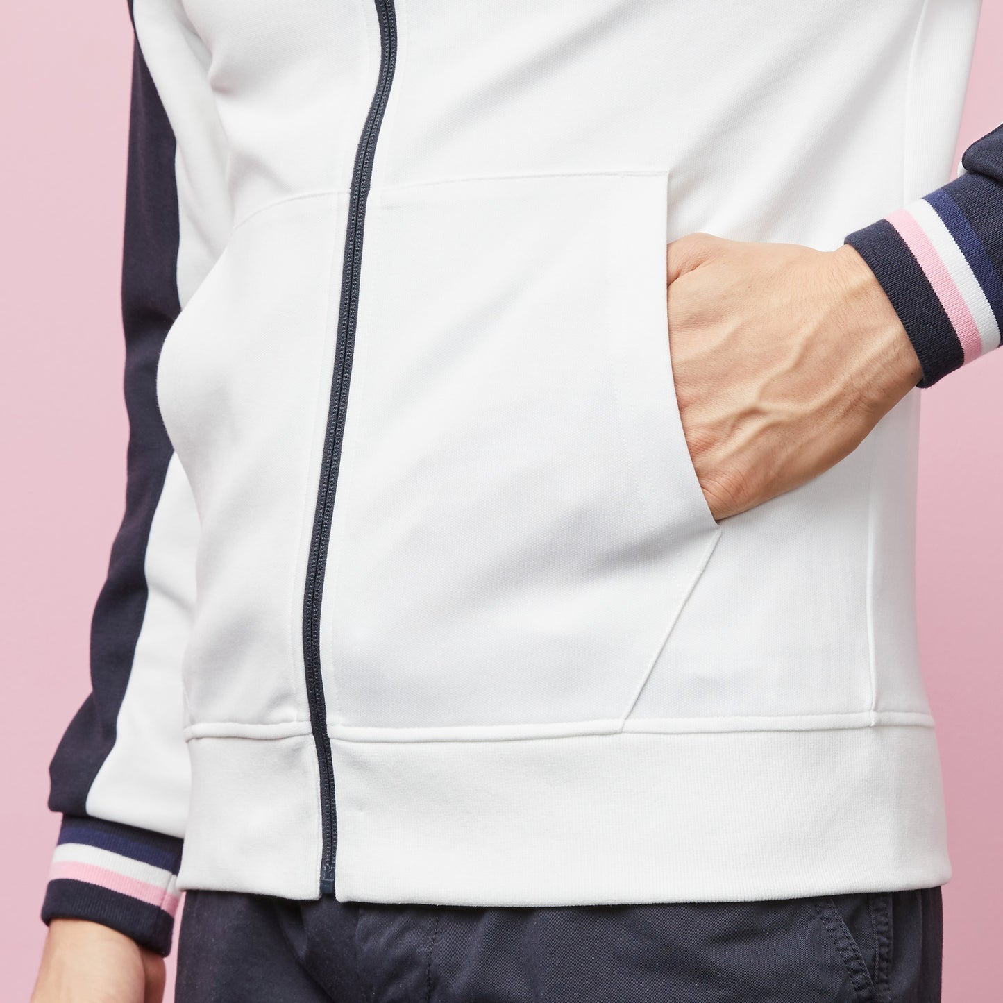 Long-sleeved colour-block zipped sweatshirt
