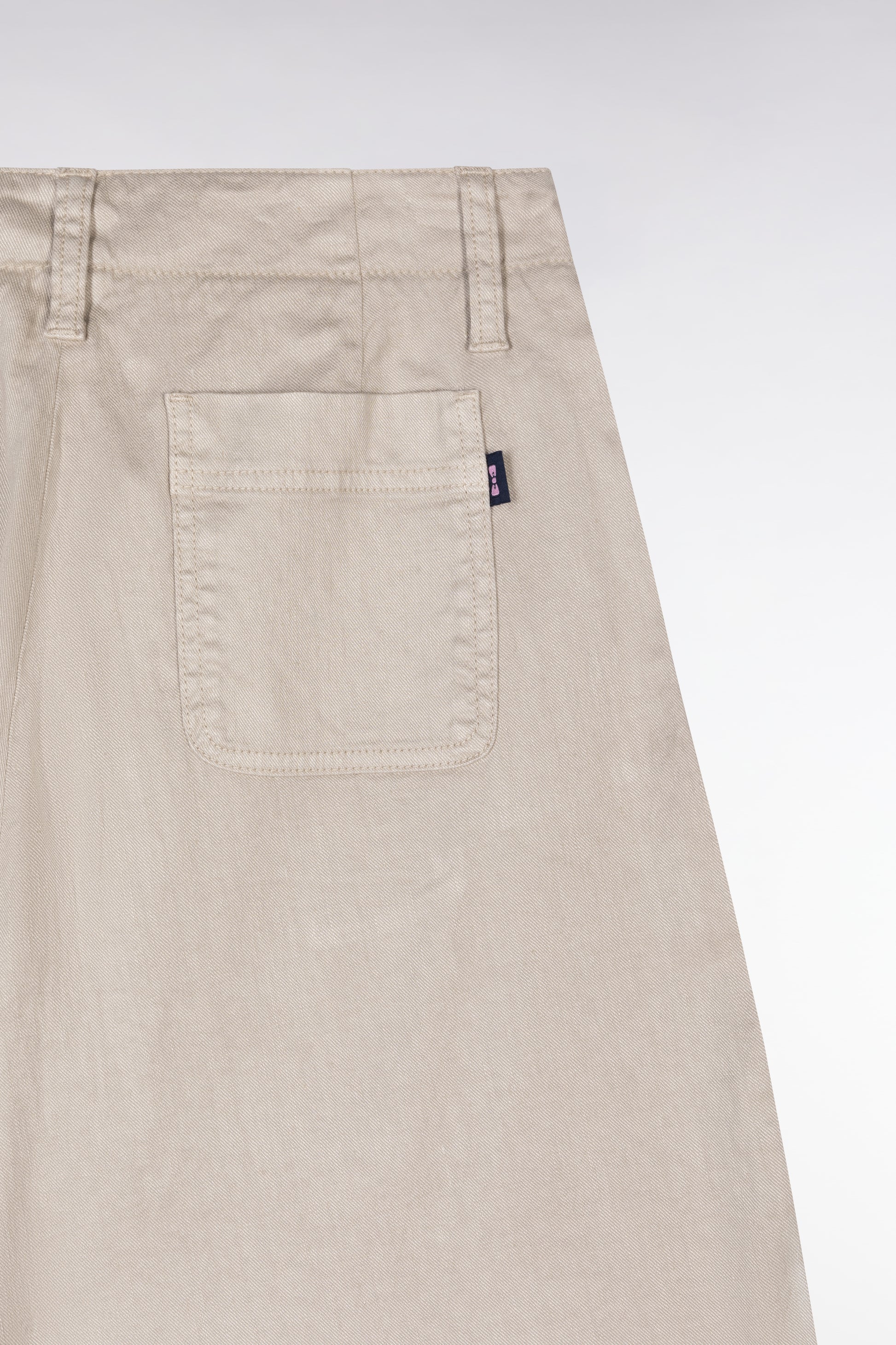 Pantalon en lin et coton stretch beige coupe décontractée