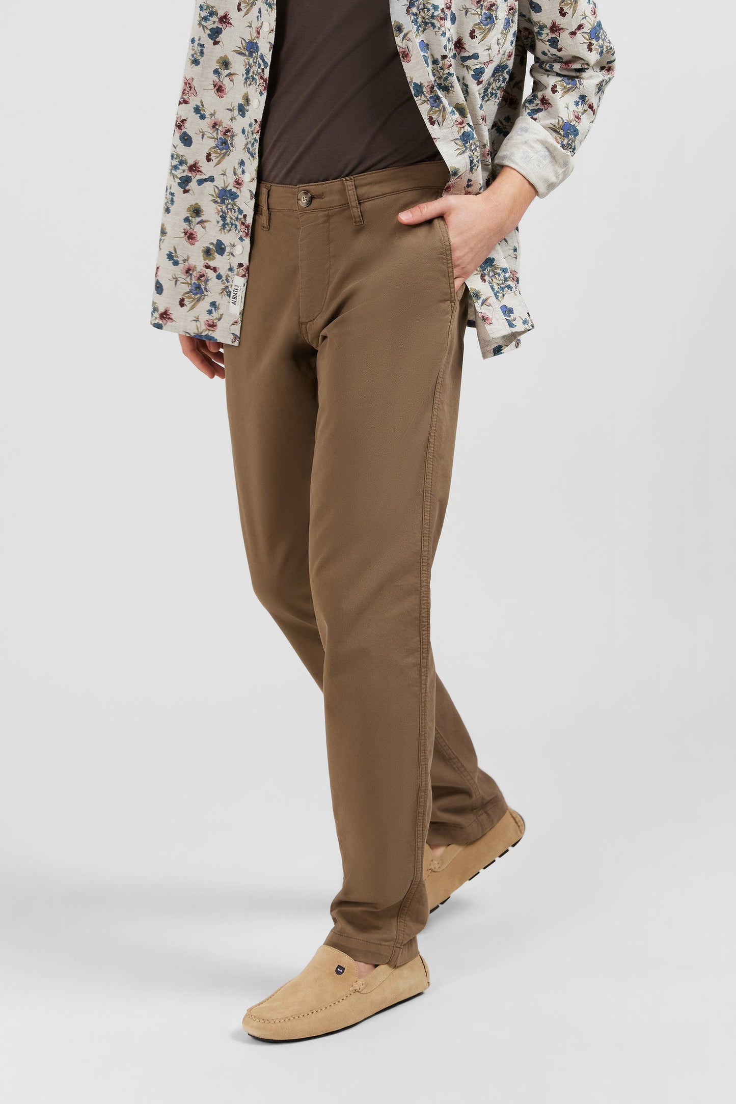Pantalon chino marron - Image 3