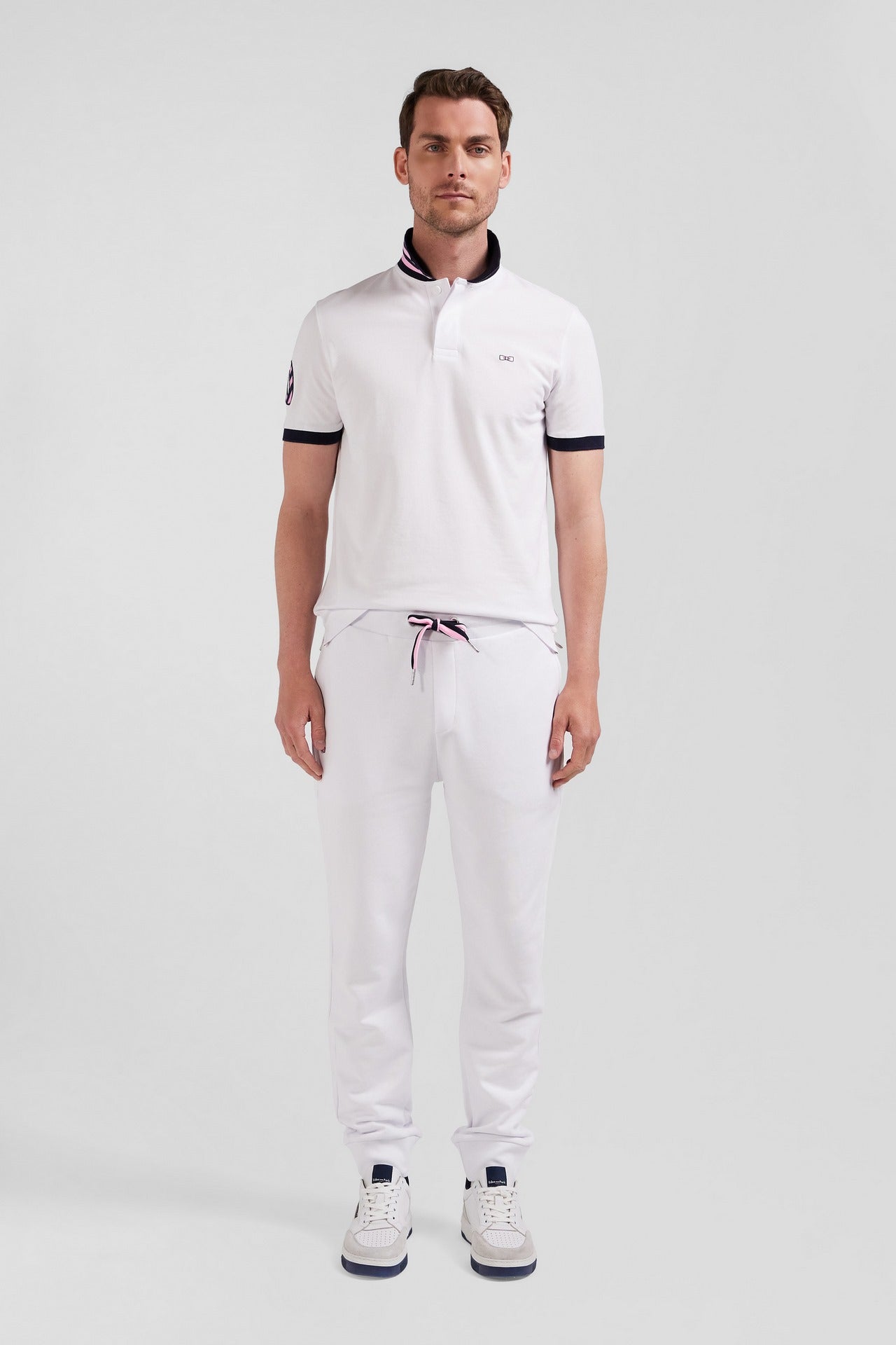 White jogging bottoms