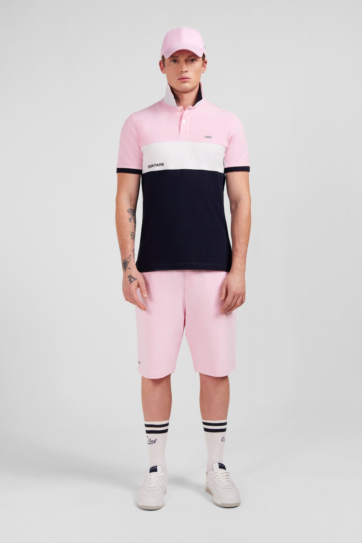 Pink short-sleeved colour-block polo shirt - Image 3