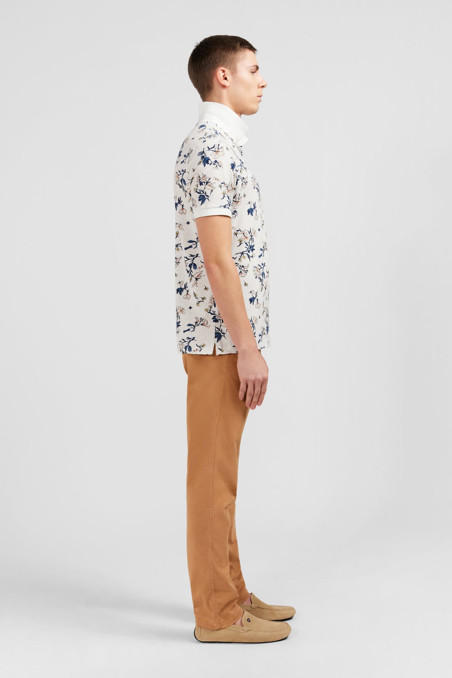 White polo shirt with an exclusive floral print - Image 6