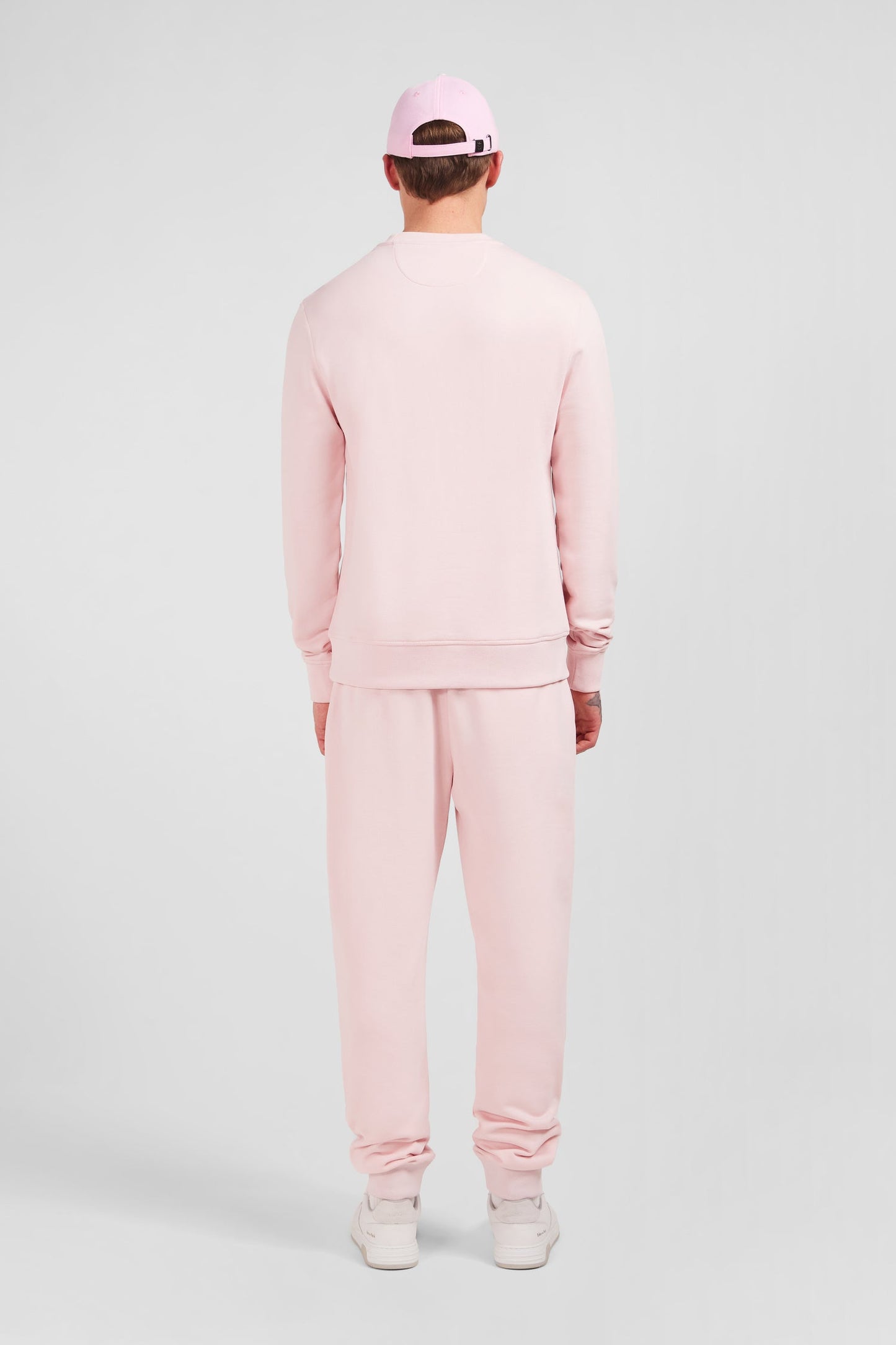 Sweatshirt à col rond en molleton rose emblème nœud papillon - Image 6