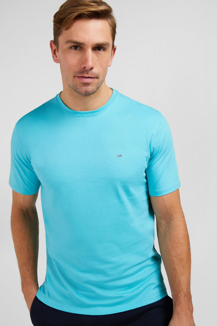 Blue short-sleeved t-shirt