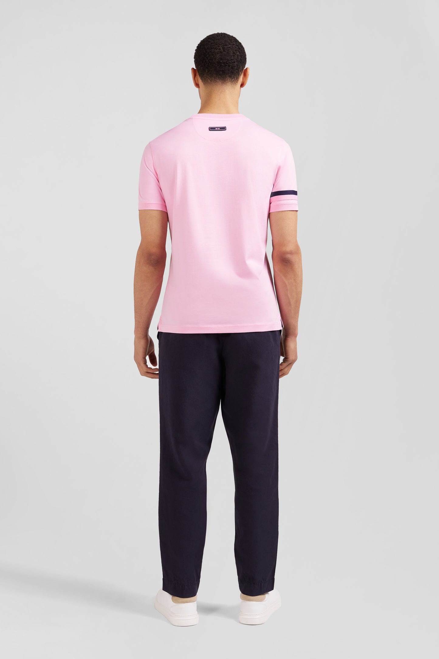 T-shirt manches courtes rose en coton badges emblème - Image 7