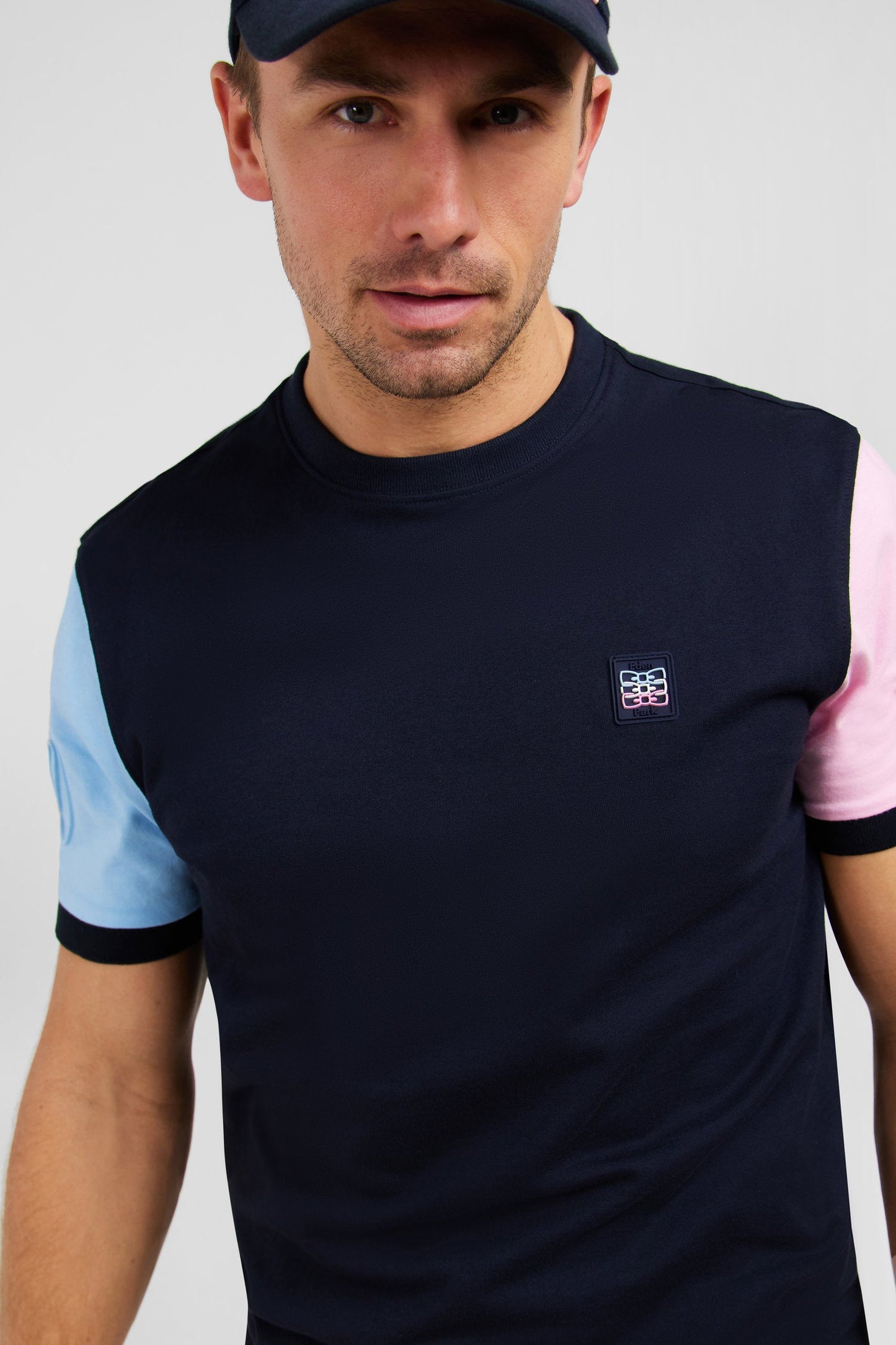 T-shirt manches courtes bicolores marine en coton - Image 3