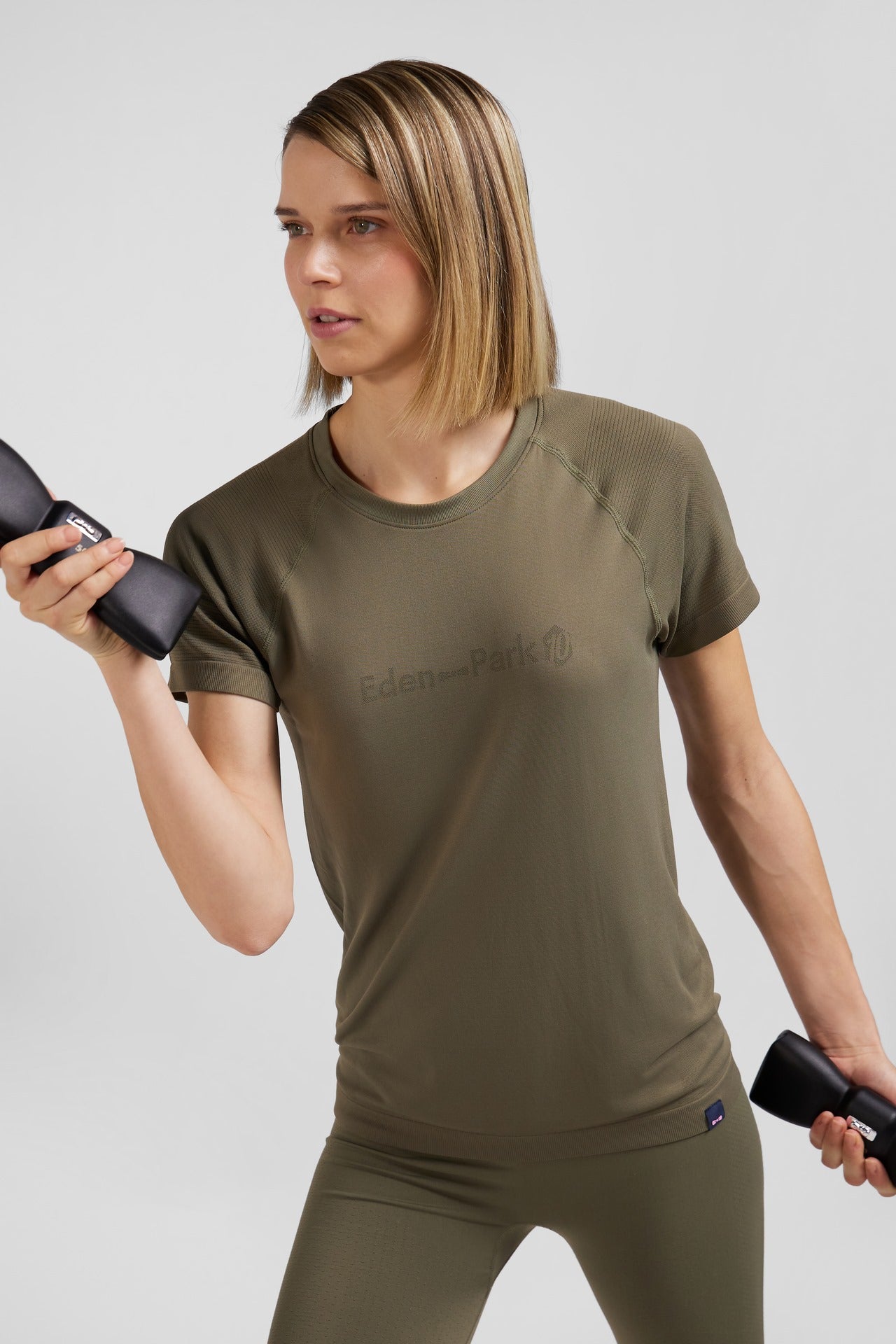 Khaki green short-sleeved sports T-shirt with striped details