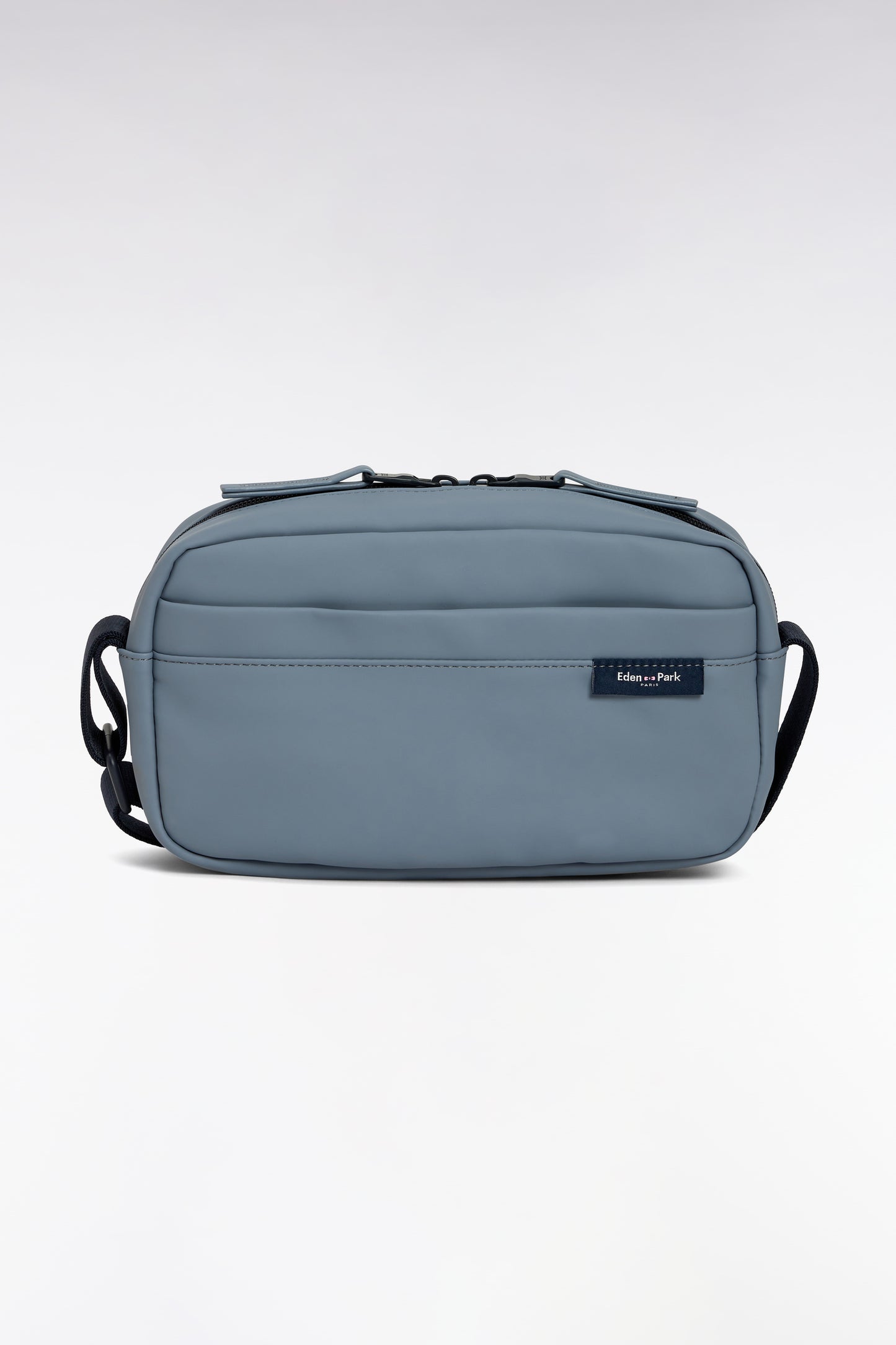Camera bag in plain grey rubber