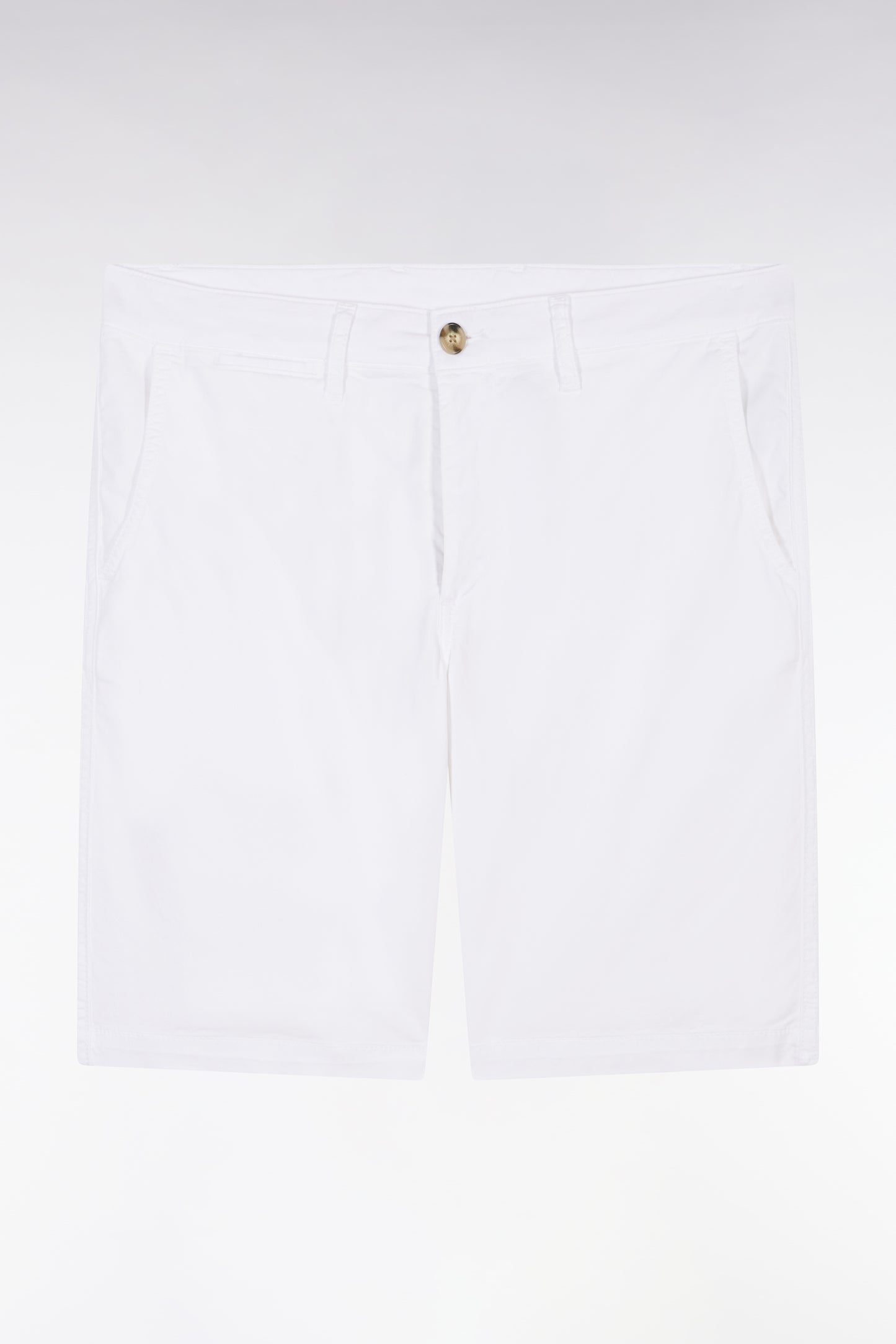 White straight-cut stretch cotton chino Bermuda shorts