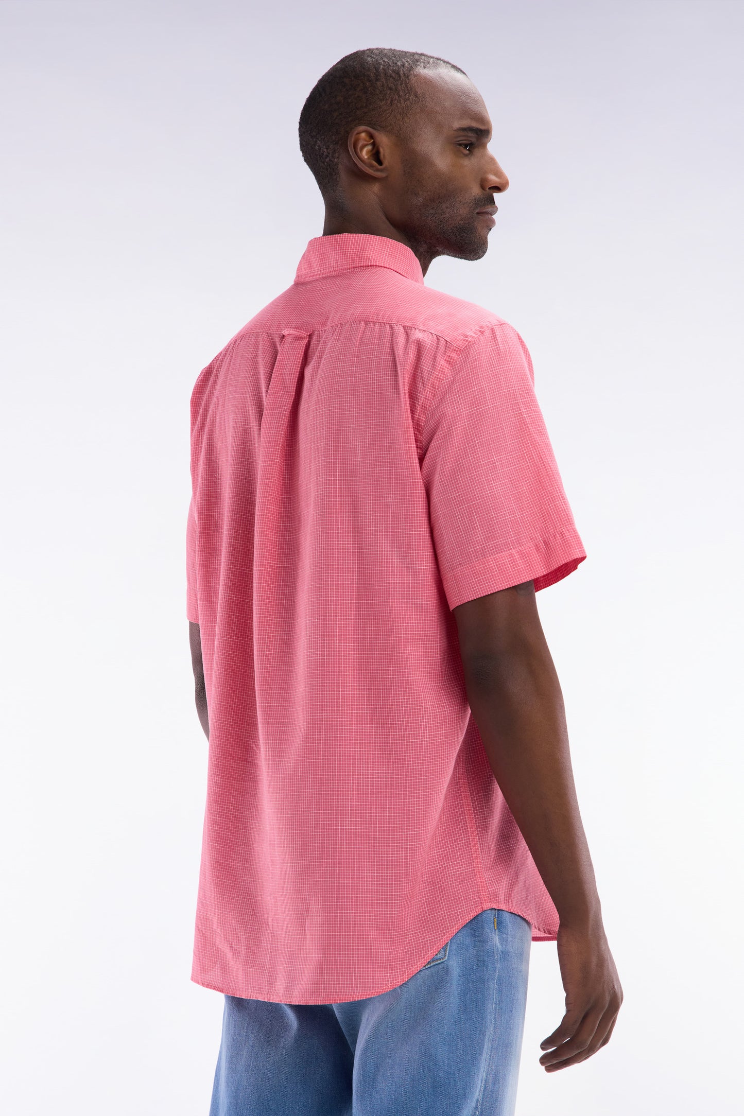 Straight short-sleeved pink cotton shirt in microplaid print