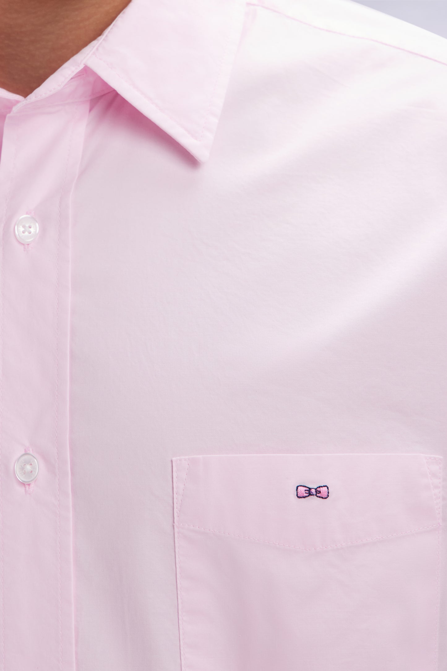 Straight-fit unisex shirt in pink stretch cotton and lyocell