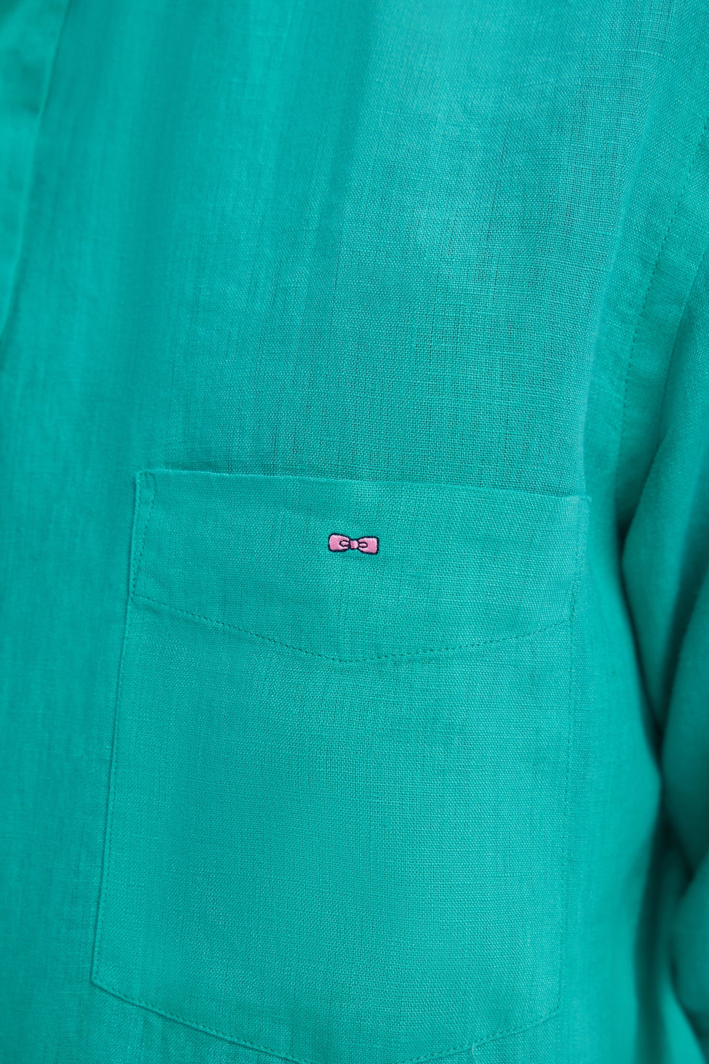 Straight-fit green linen shirt