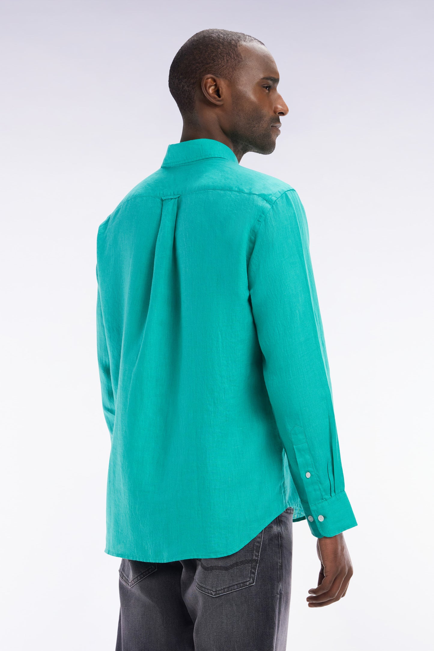 Straight-fit green linen shirt