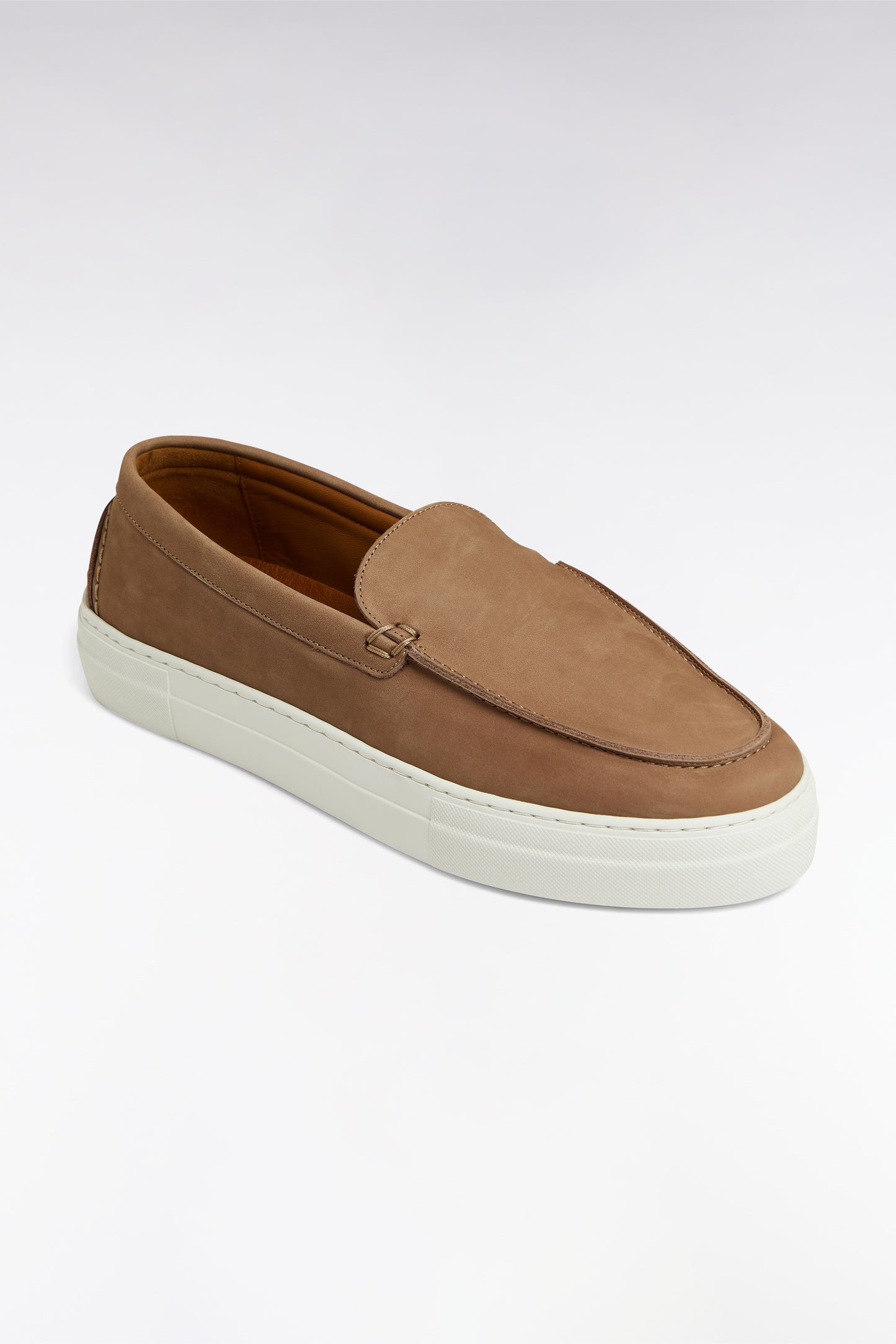 Mocassins à semelles sneakers en cuir suédé camel