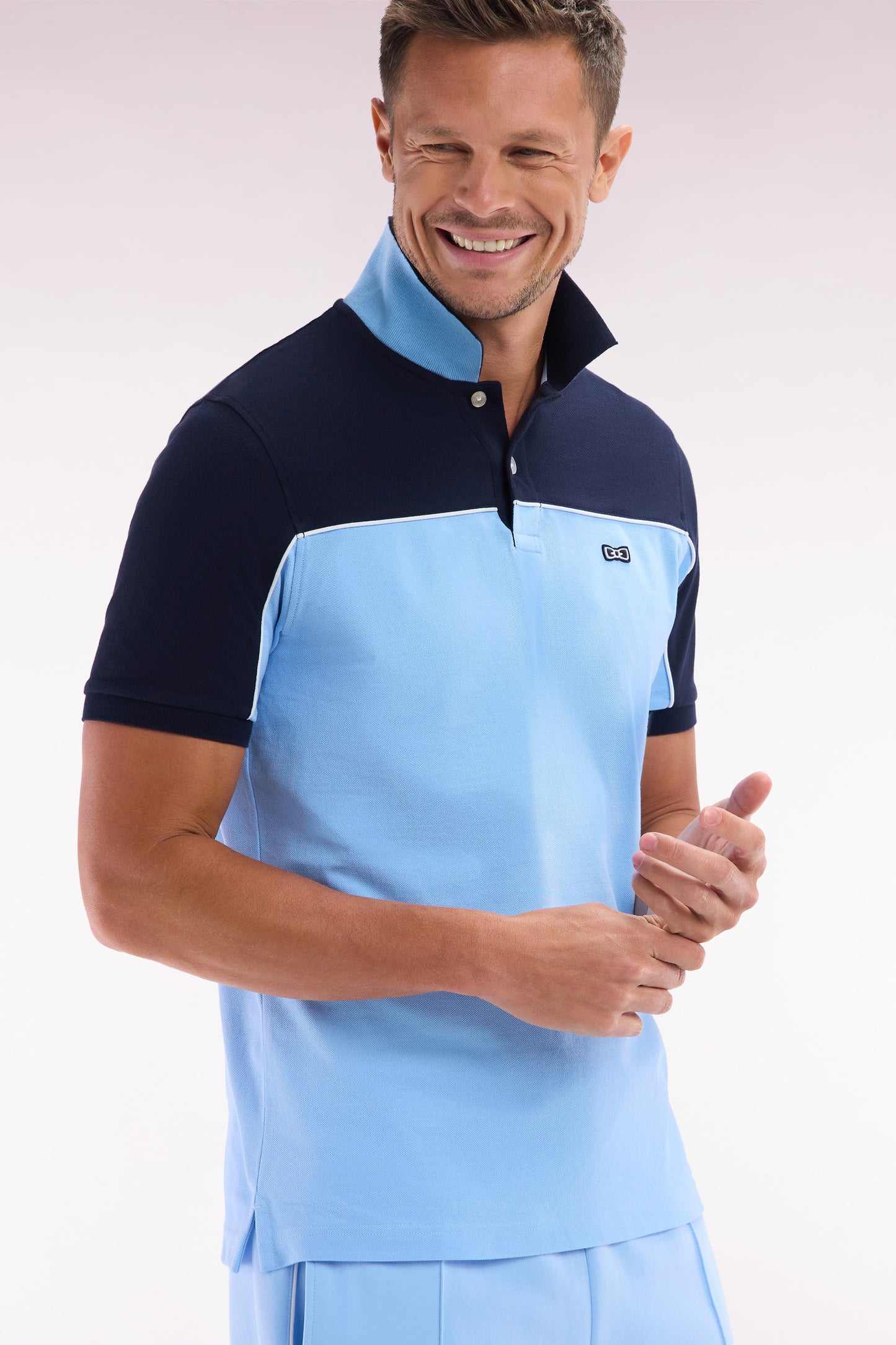 Straight-cut sky blue colorblock short-sleeved cotton piqué polo shirt