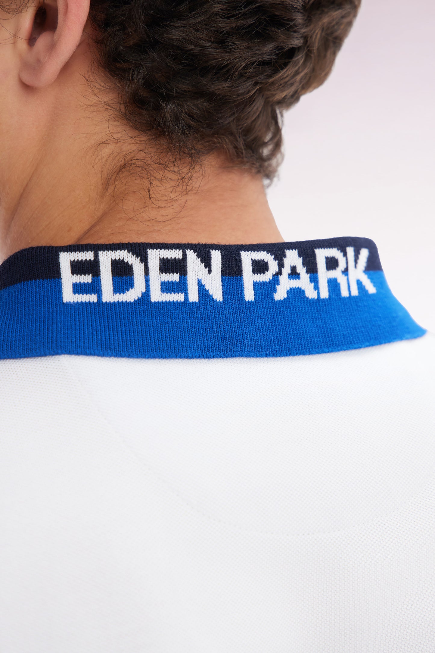Straight-fit short-sleeved polo shirt in white cotton with two-tone Eden Park jacquard collar