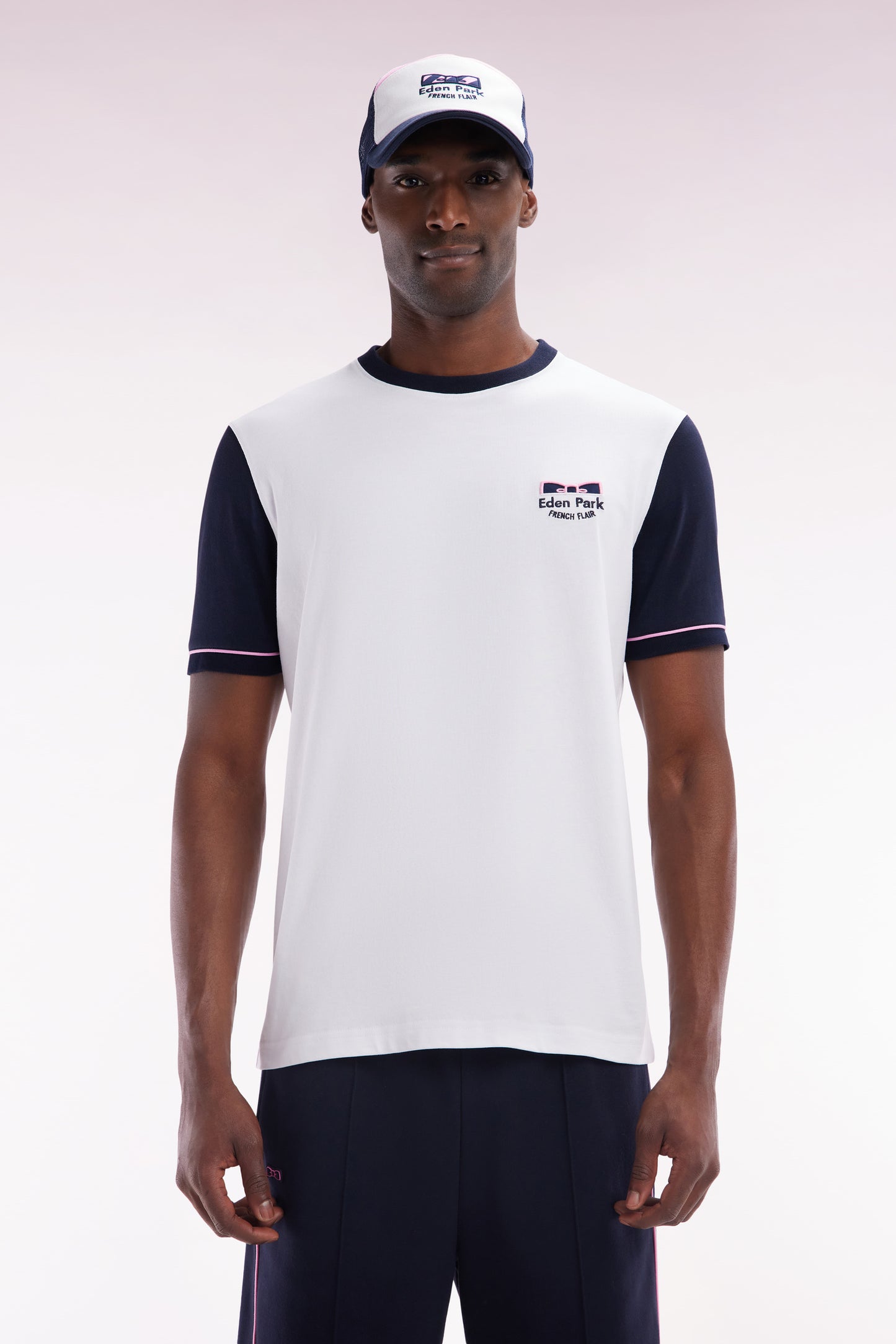 Straight-fit two-tone white cotton T-shirt with Eden Park French Flair embroidery