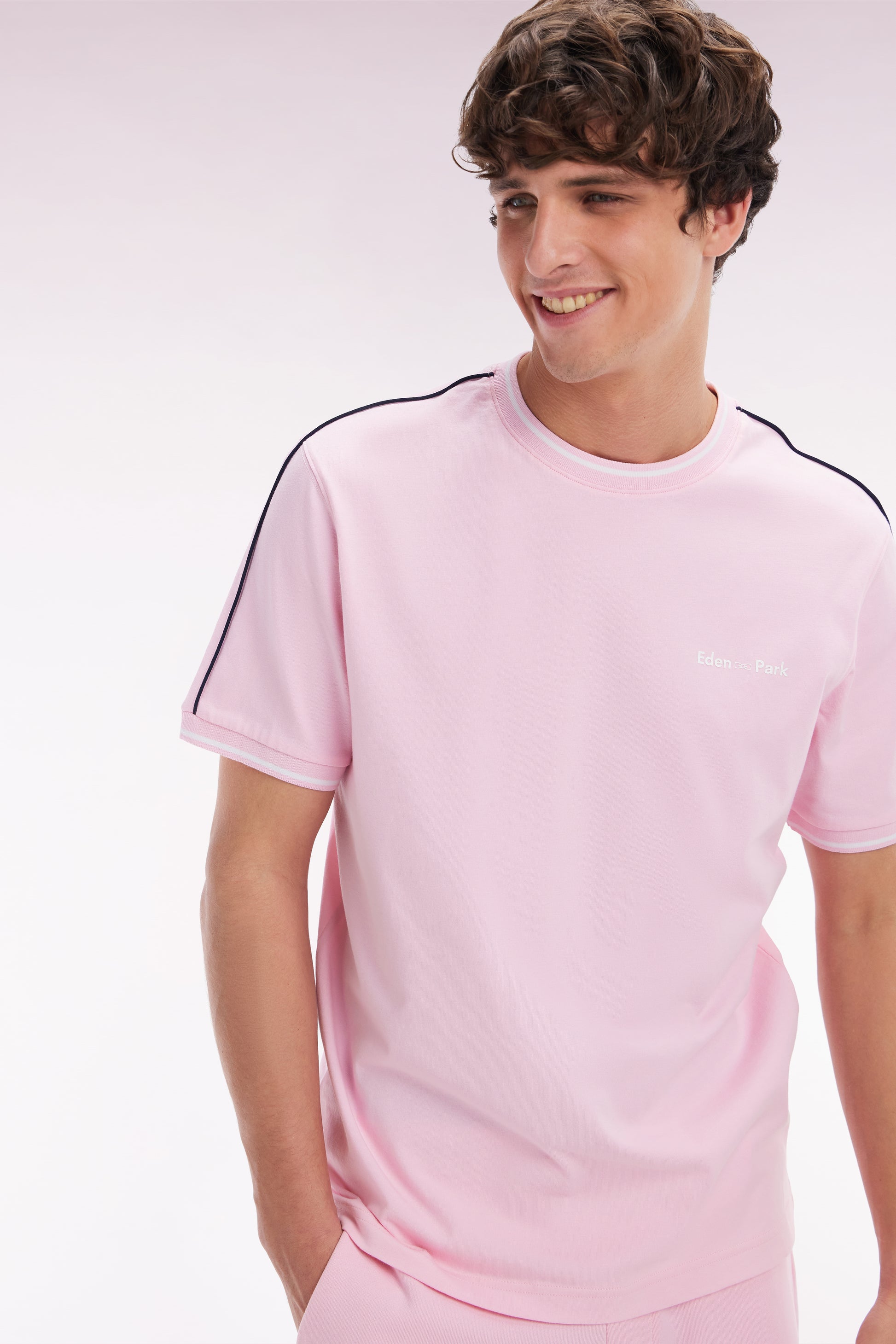 T-shirt en coton rose coupe décontractée